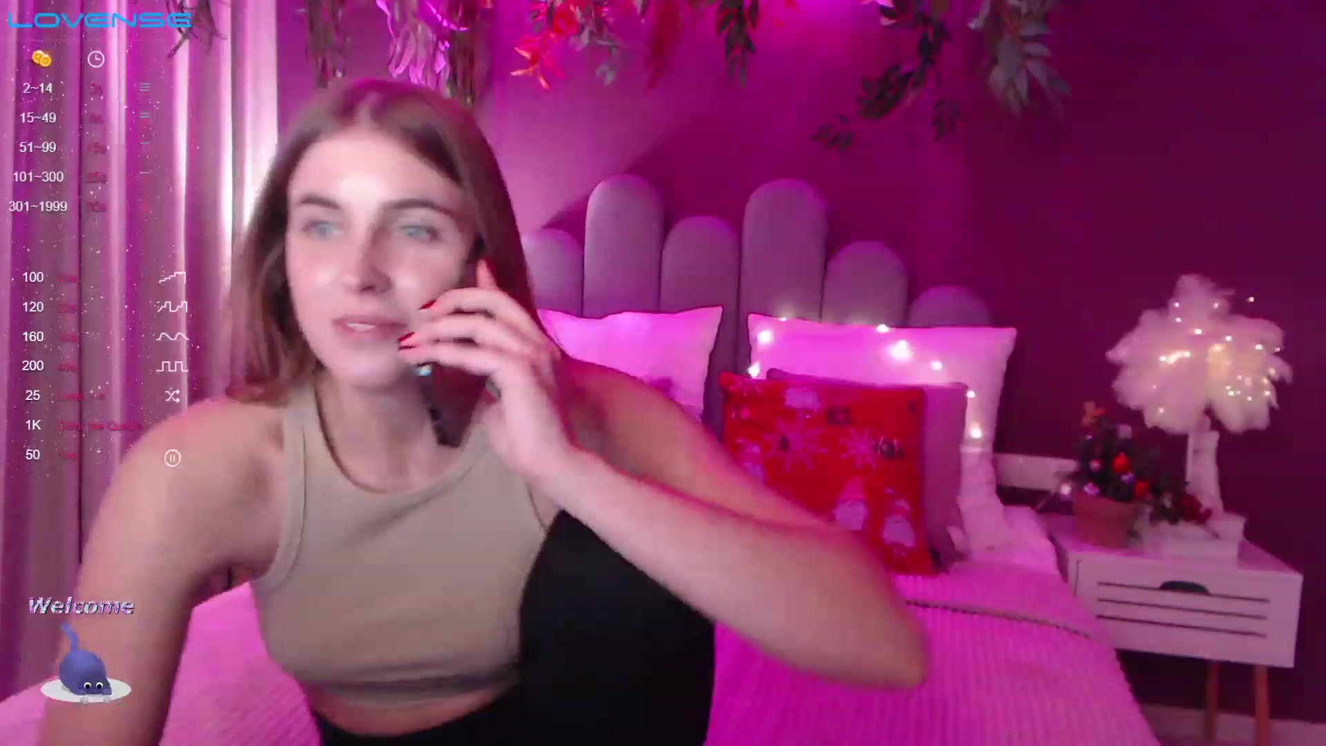 Gallery image thumbnail from StacyJey's myfreecams stream on, 12/16/2022, 12:27 image 13 of 20
