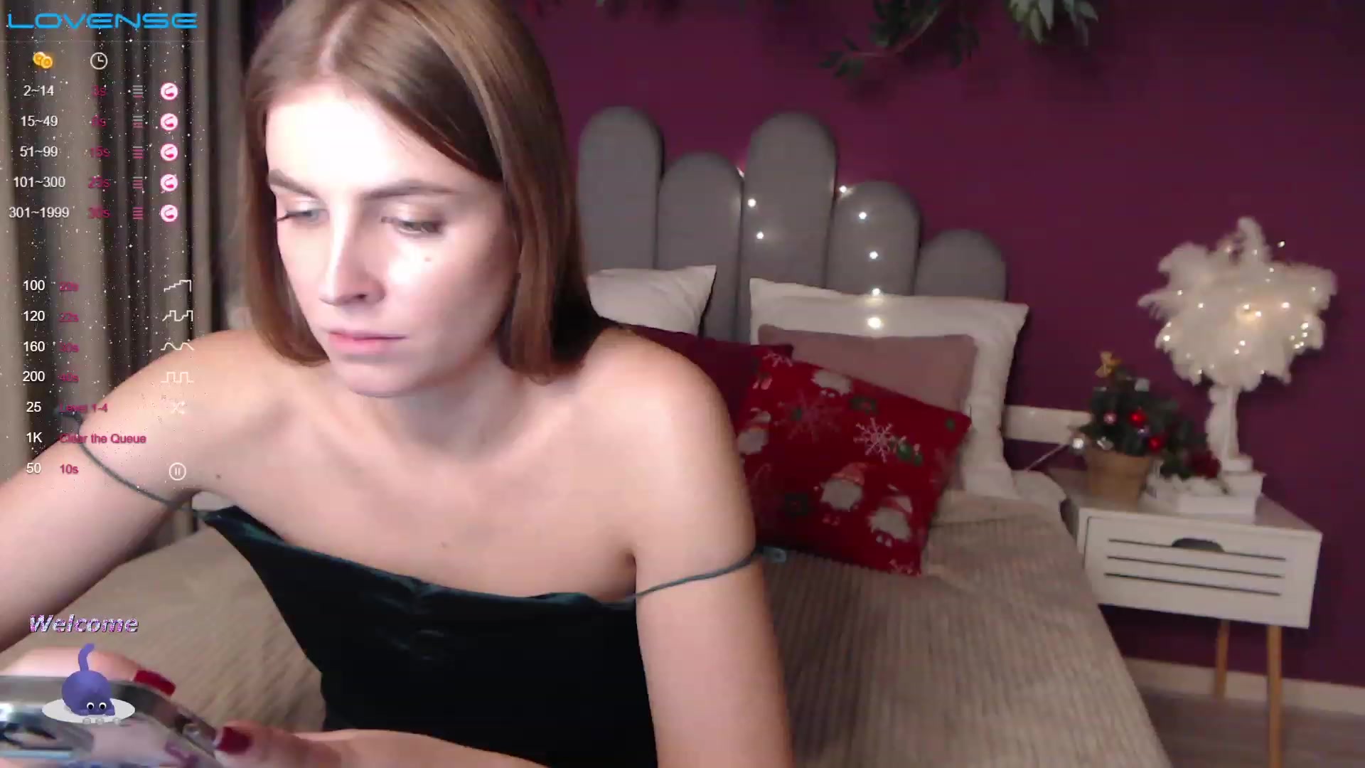 Gallery image thumbnail from StacyJey's myfreecams stream on, 12/20/2022, 16:28 image 4 of 20