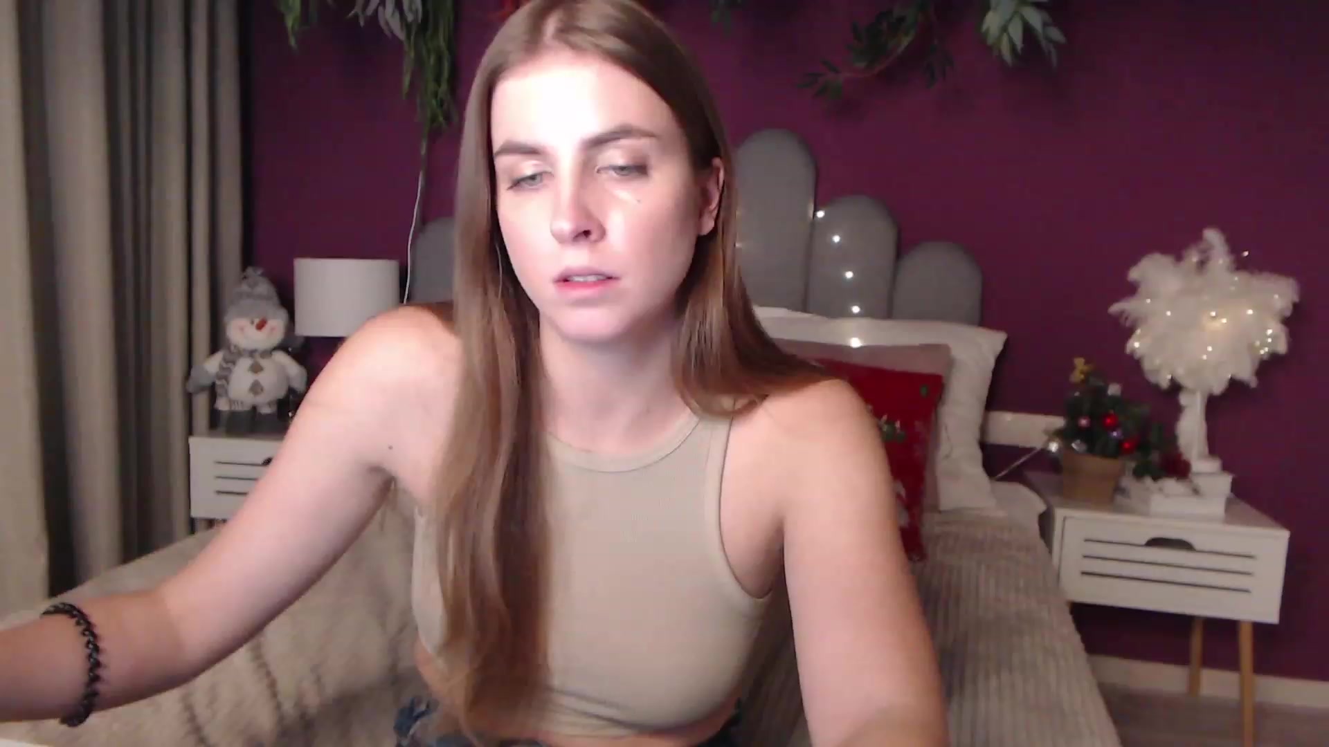 Gallery image thumbnail from StacyJey's myfreecams stream on, 12/20/2022, 19:26 image 9 of 20