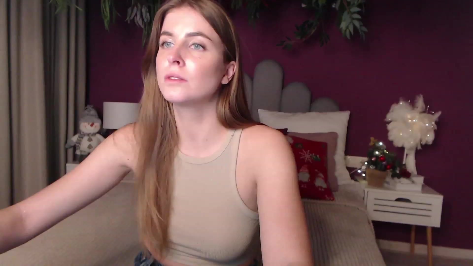 Gallery image thumbnail from StacyJey's myfreecams stream on, 12/20/2022, 19:26 image 18 of 20
