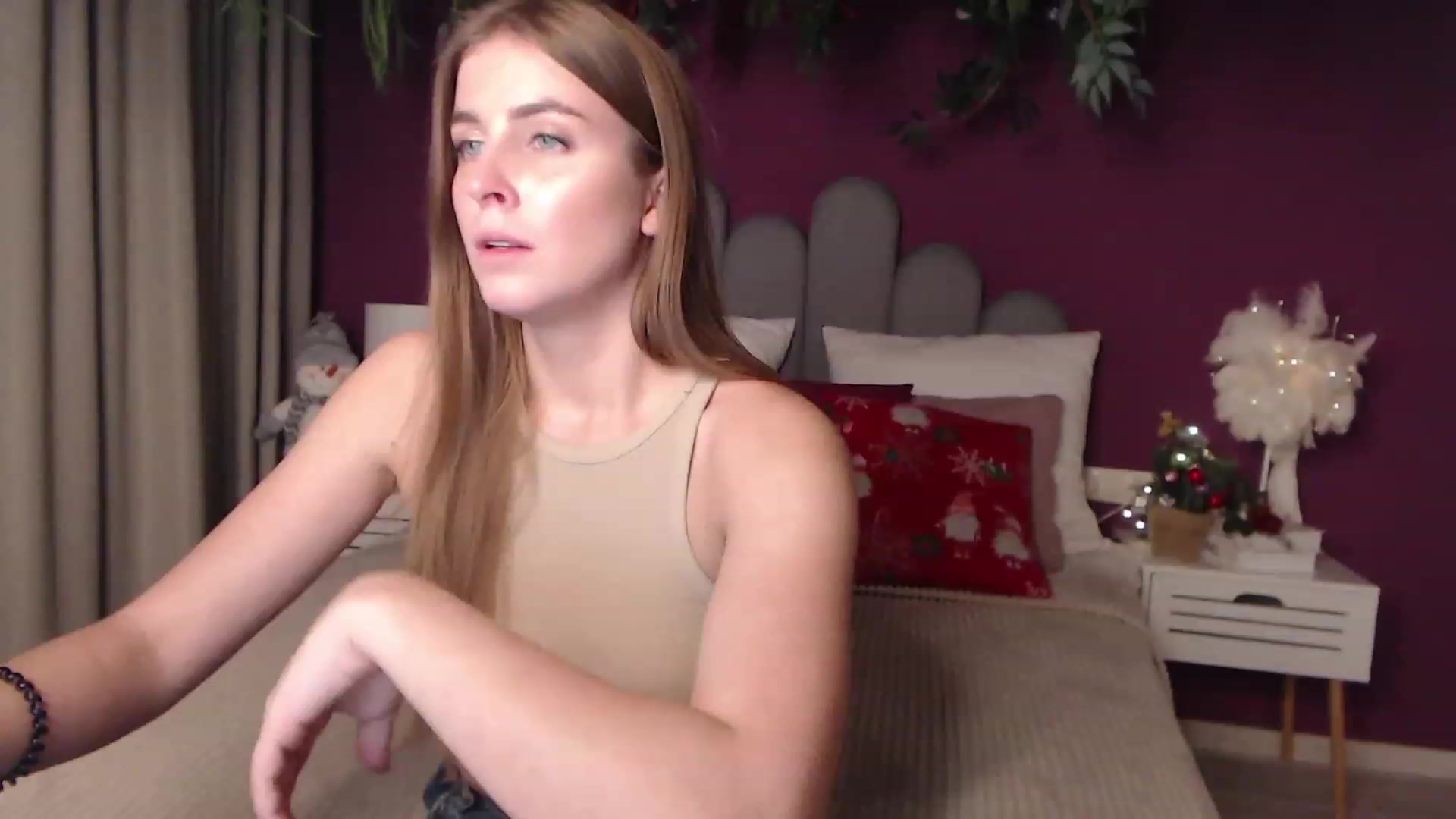 Gallery image thumbnail from StacyJey's myfreecams stream on, 12/20/2022, 19:26 image 20 of 20