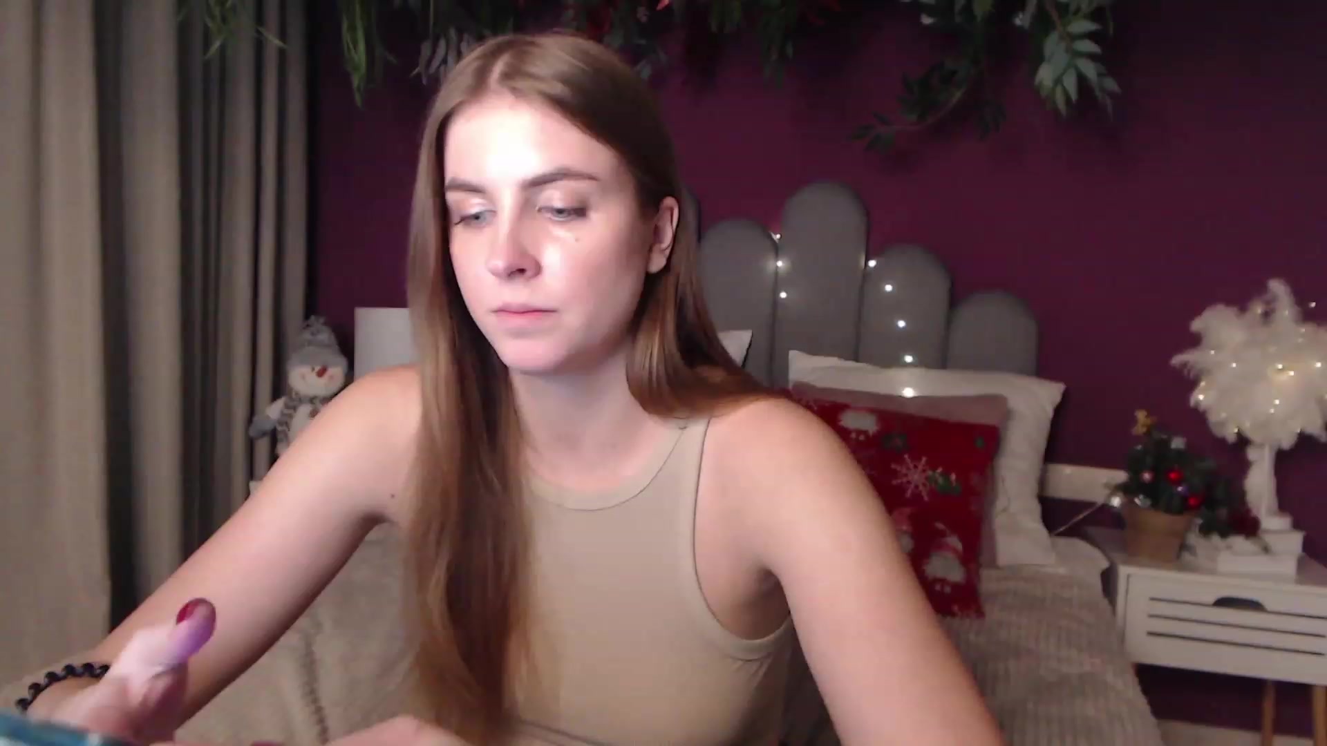 Gallery image thumbnail from StacyJey's myfreecams stream on, 12/20/2022, 19:26 image 4 of 20