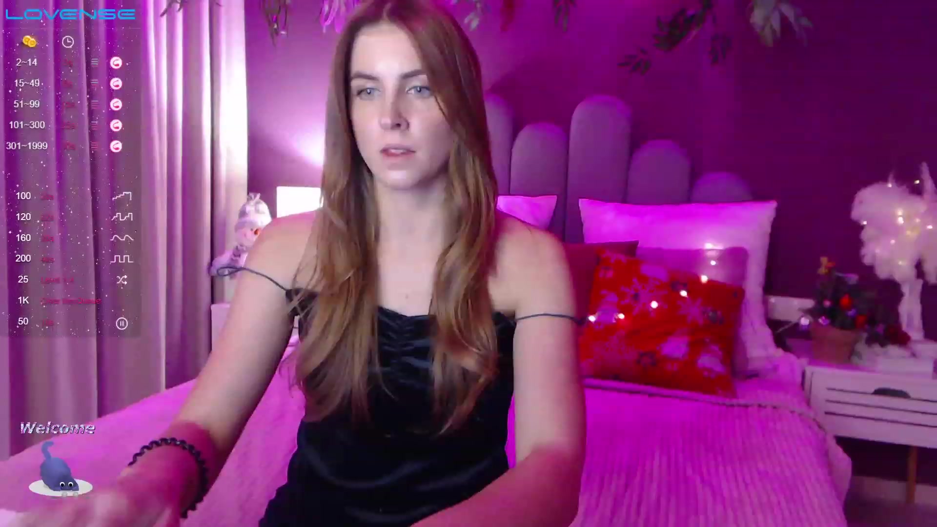 Gallery image thumbnail from StacyJey's myfreecams stream on, 12/21/2022, 15:28 image 9 of 20
