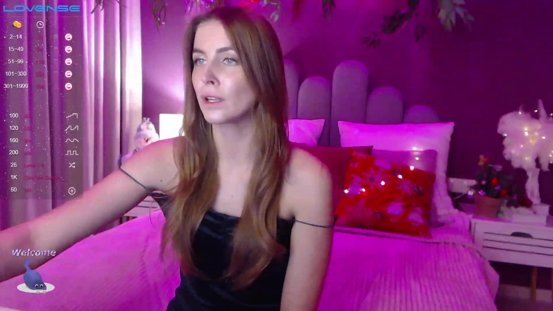 Gallery image thumbnail from StacyJey's myfreecams stream on, 12/21/2022, 16:27 image 4 of 20