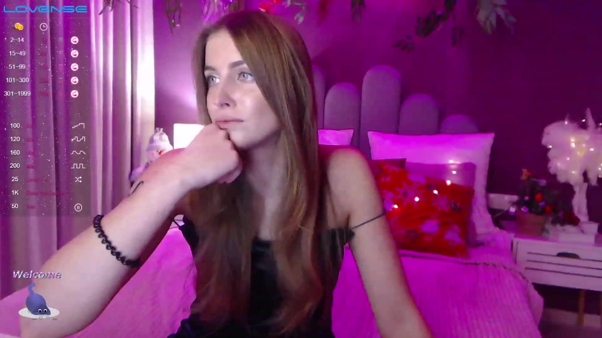 Gallery image thumbnail from StacyJey's myfreecams stream on, 12/21/2022, 16:27 image 1 of 20