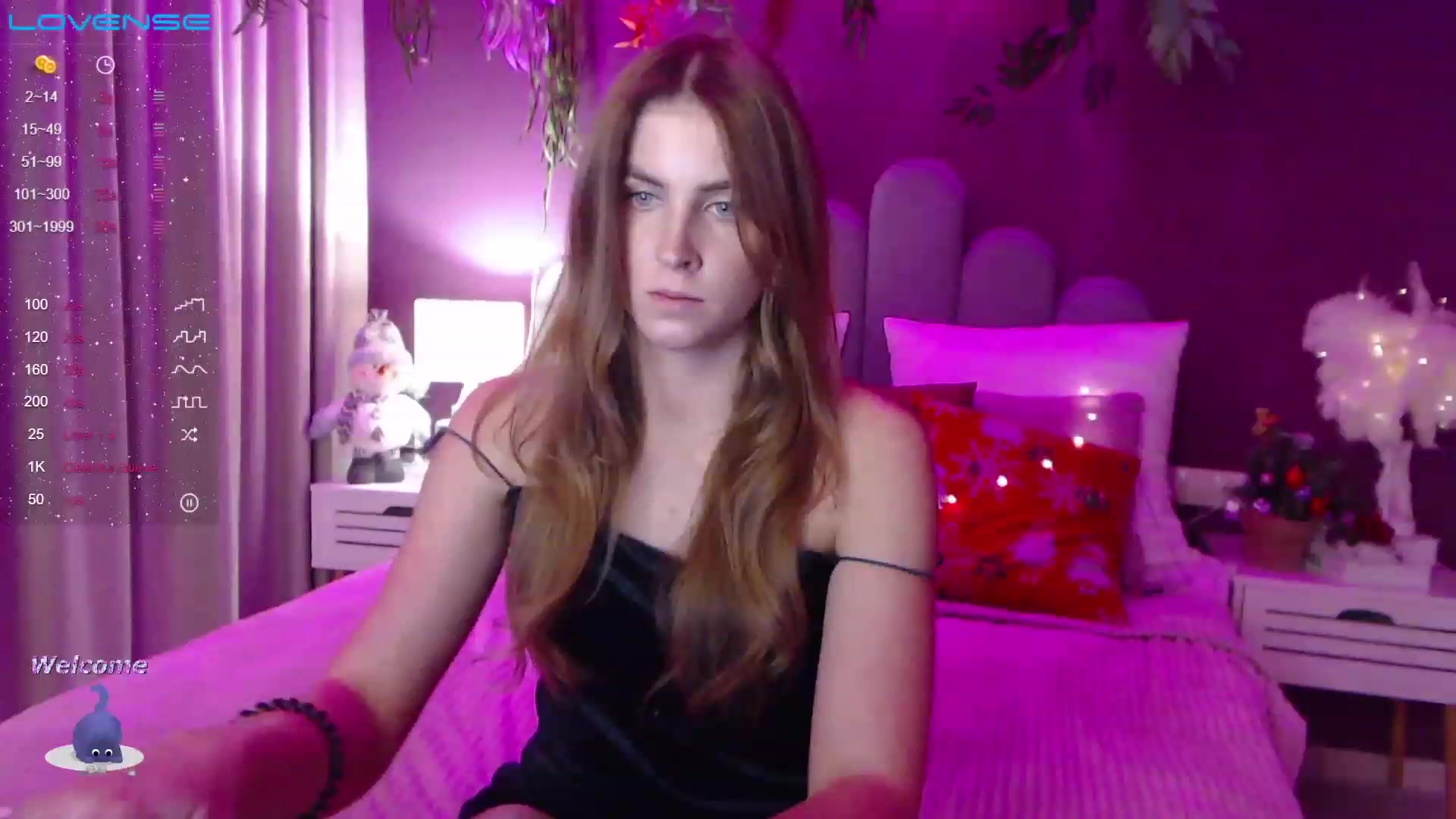 Gallery image thumbnail from StacyJey's myfreecams stream on, 12/21/2022, 16:27 image 10 of 20