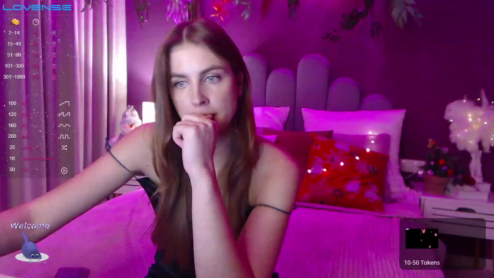 Gallery image thumbnail from StacyJey's myfreecams stream on, 12/21/2022, 16:27 image 5 of 20