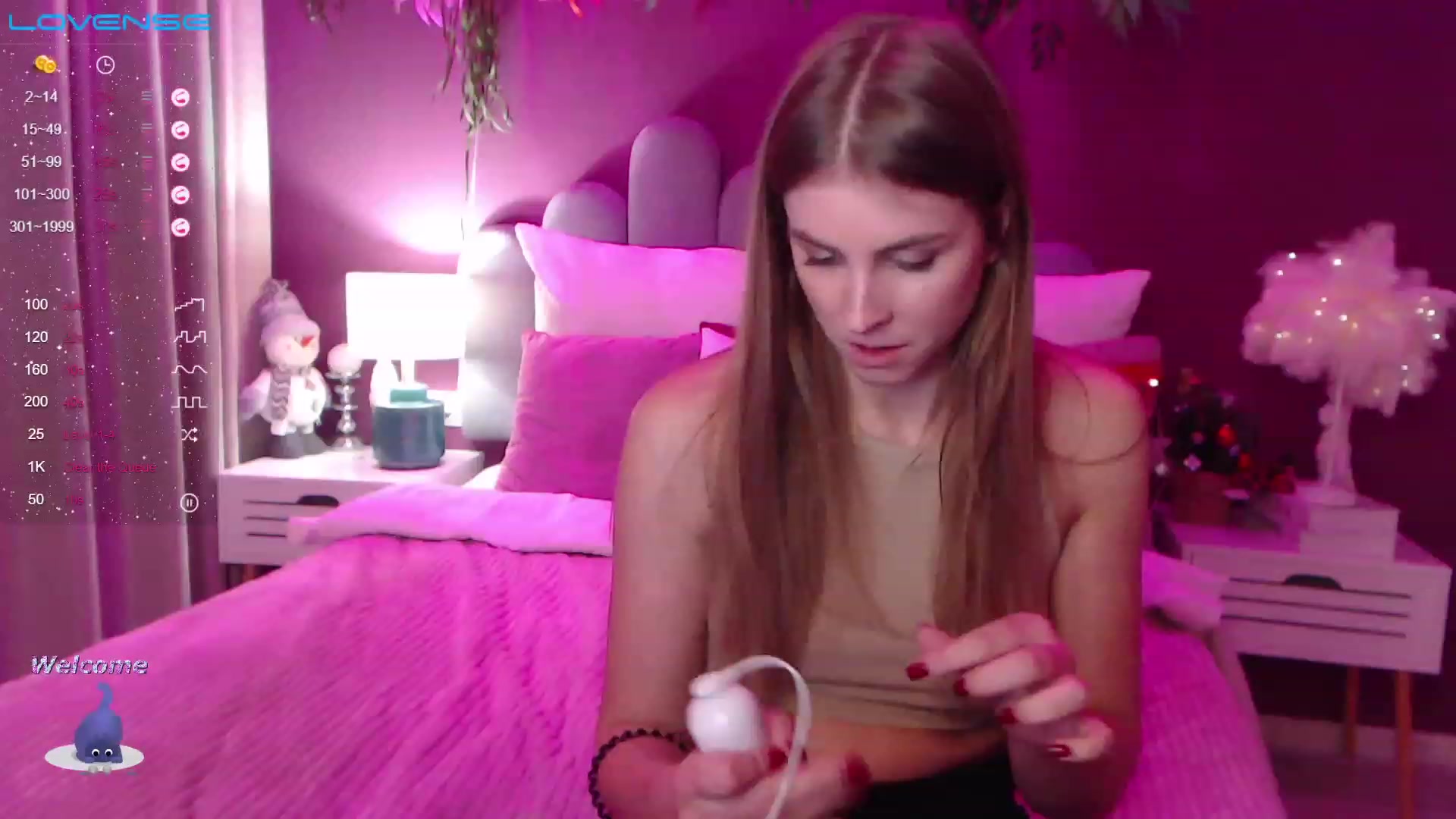 Gallery image thumbnail from StacyJey's myfreecams stream on, 12/22/2022, 18:45 image 7 of 20