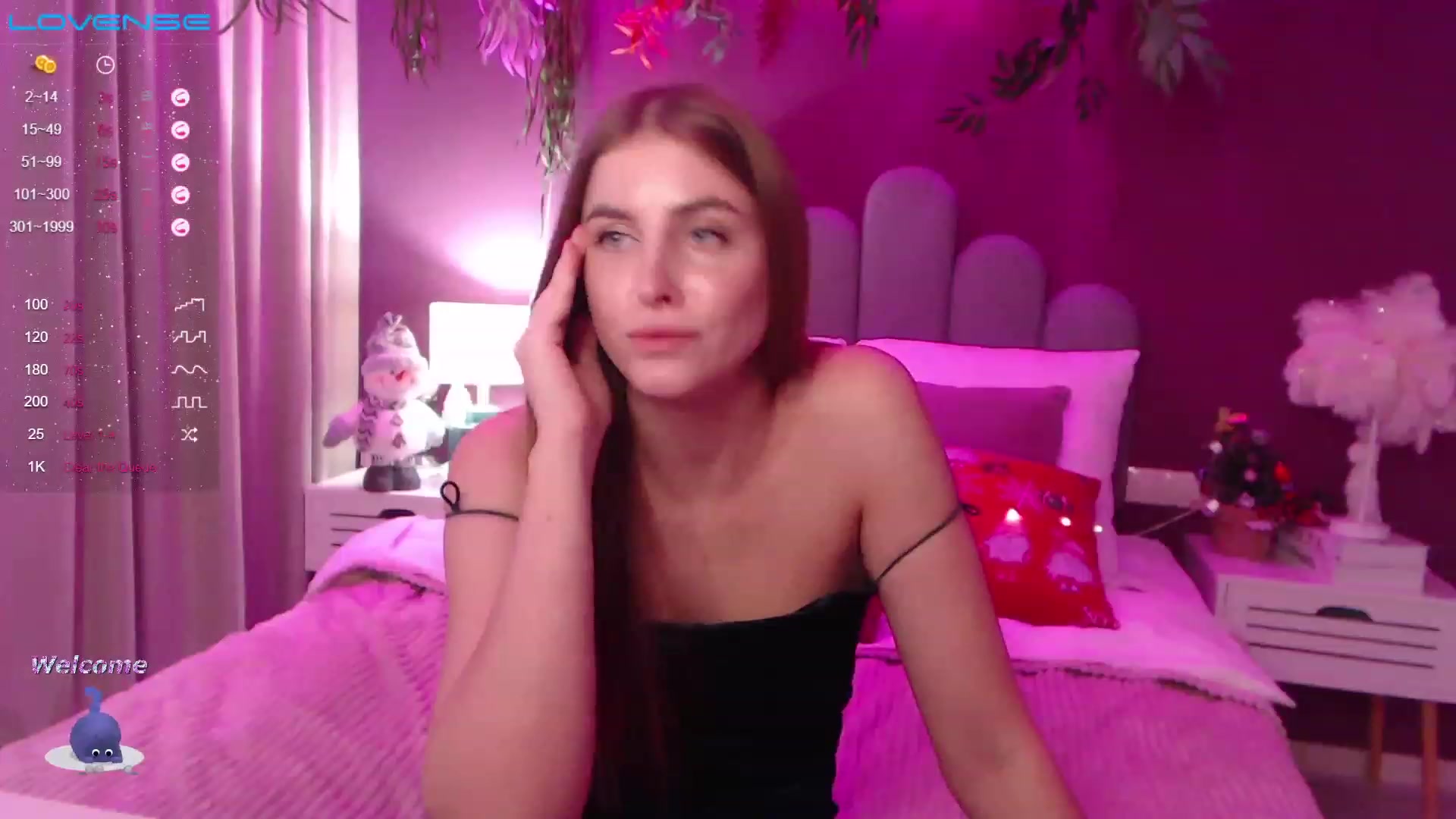 Gallery image thumbnail from StacyJey's myfreecams stream on, 12/25/2022, 12:59 image 8 of 20