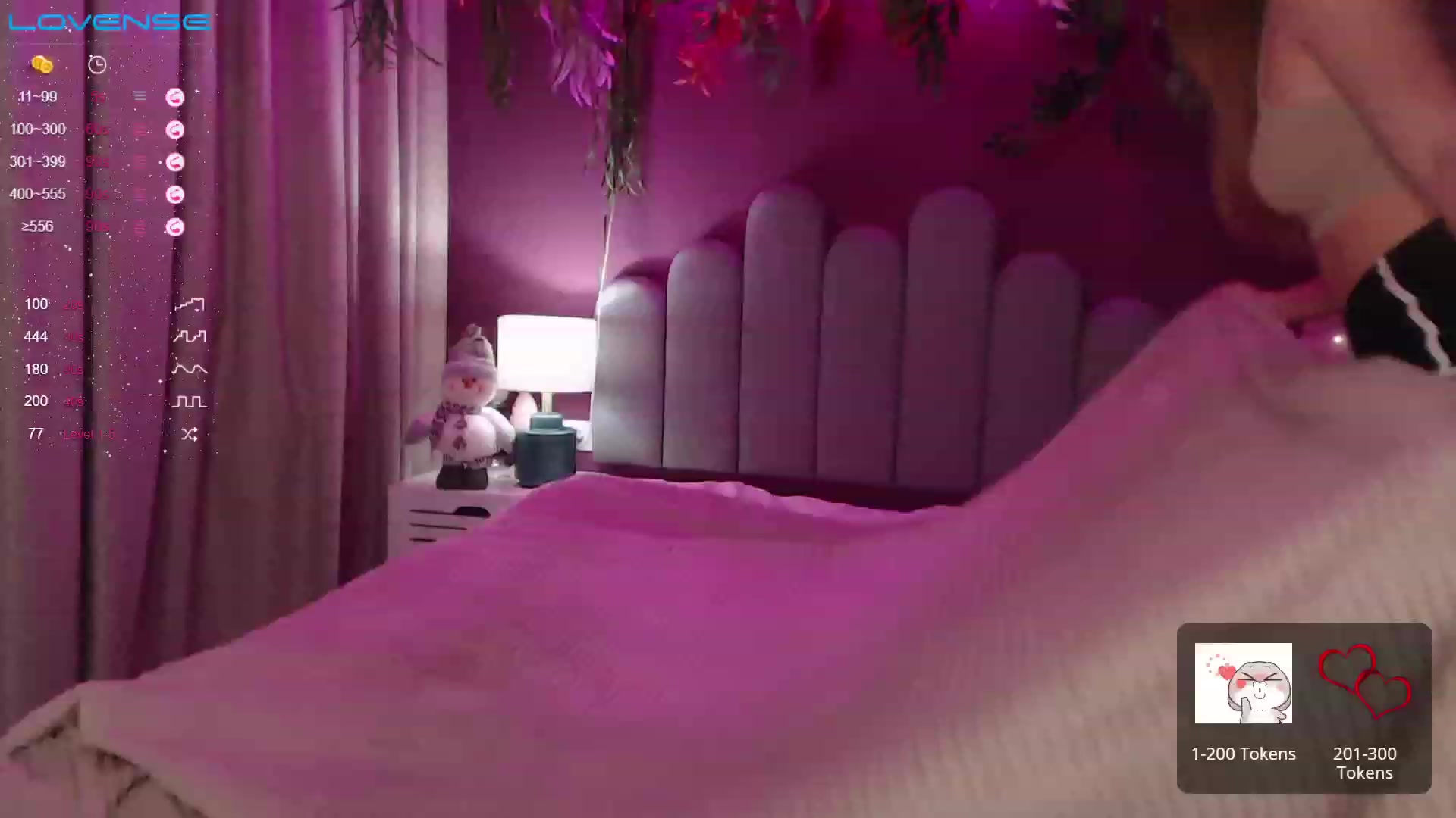 Gallery image thumbnail from StacyJey's myfreecams stream on, 12/27/2022, 18:51 image 1 of 20