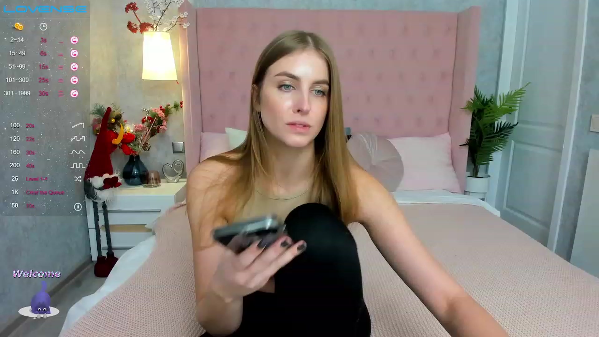 Gallery image thumbnail from StacyJey's myfreecams stream on, 12/29/2022, 11:28 image 18 of 20