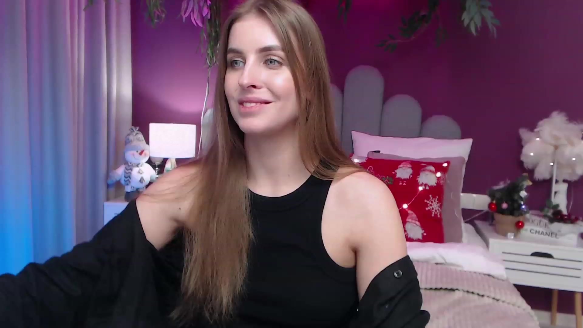 Gallery image thumbnail from StacyJey's myfreecams stream on, 01/10/2023, 19:27 image 18 of 20