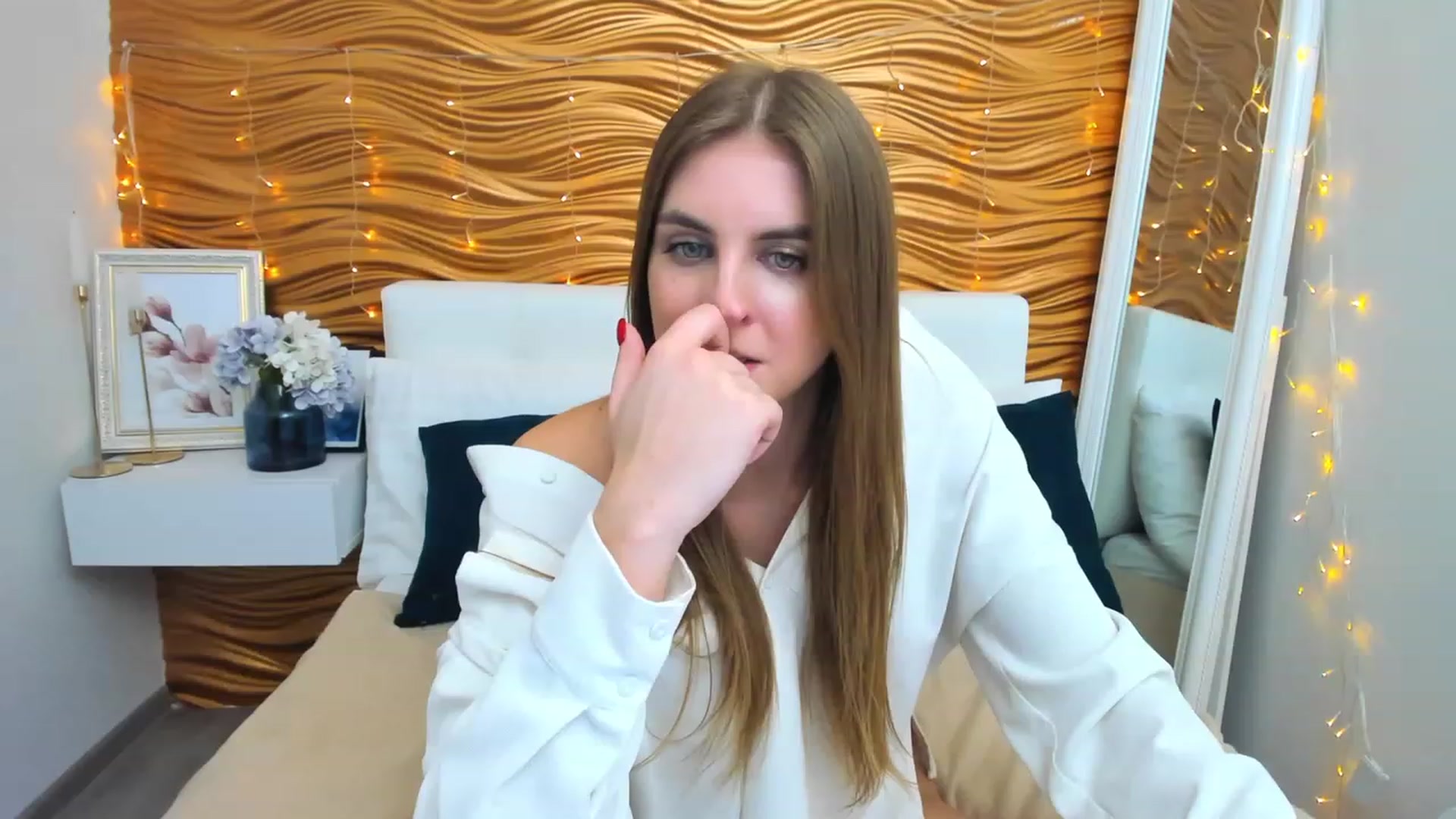 Gallery image thumbnail from StacyJey's myfreecams stream on, 01/18/2023, 19:00 image 11 of 20