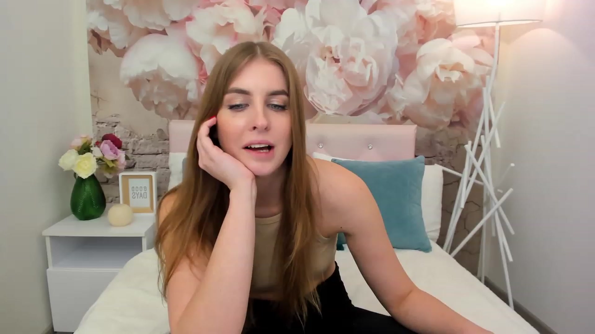 Gallery image thumbnail from StacyJey's myfreecams stream on, 01/19/2023, 12:43 image 20 of 20