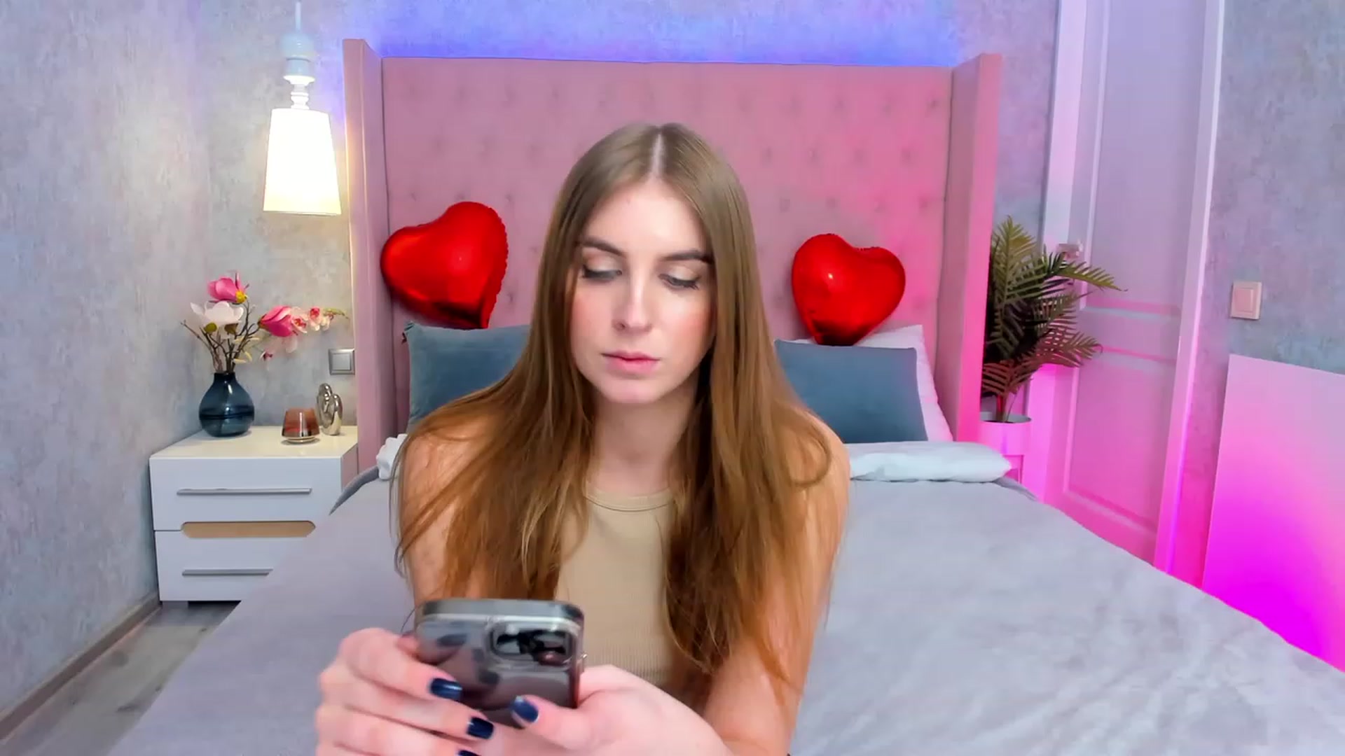 Gallery image thumbnail from StacyJey's myfreecams stream on, 02/17/2023, 12:58 image 4 of 20