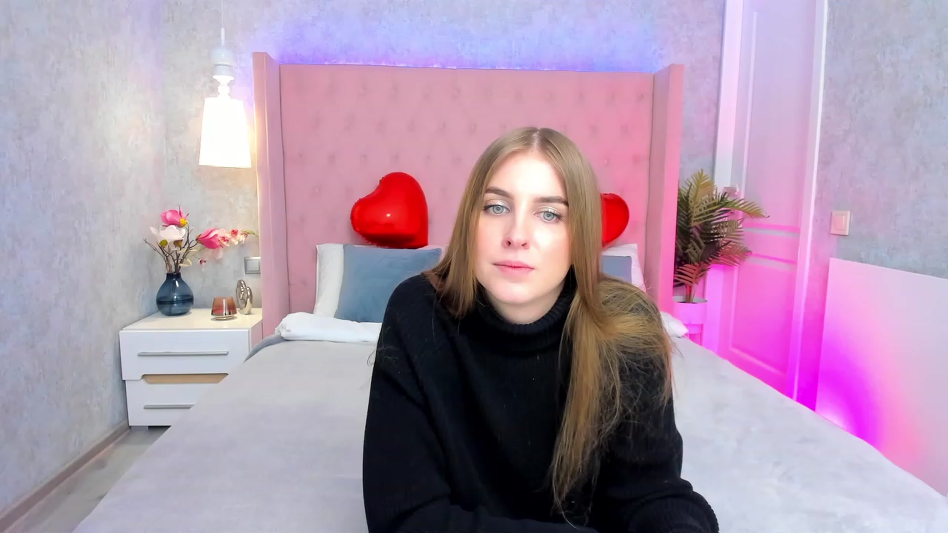 Gallery image thumbnail from StacyJey's myfreecams stream on, 02/18/2023, 12:58 image 19 of 20
