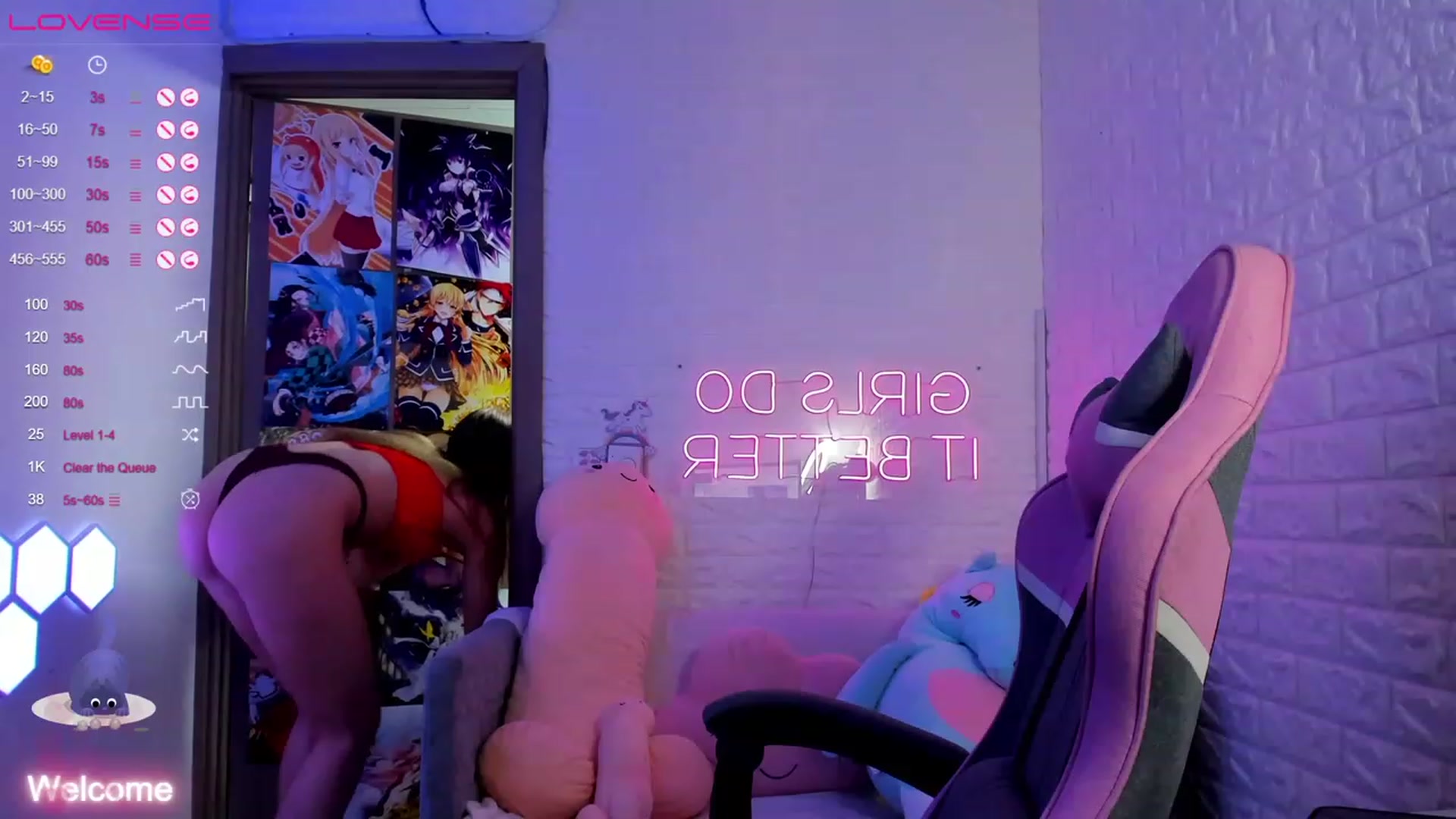 Gallery image thumbnail from StacyJey's myfreecams stream on, 03/14/2023, 15:32 image 13 of 20