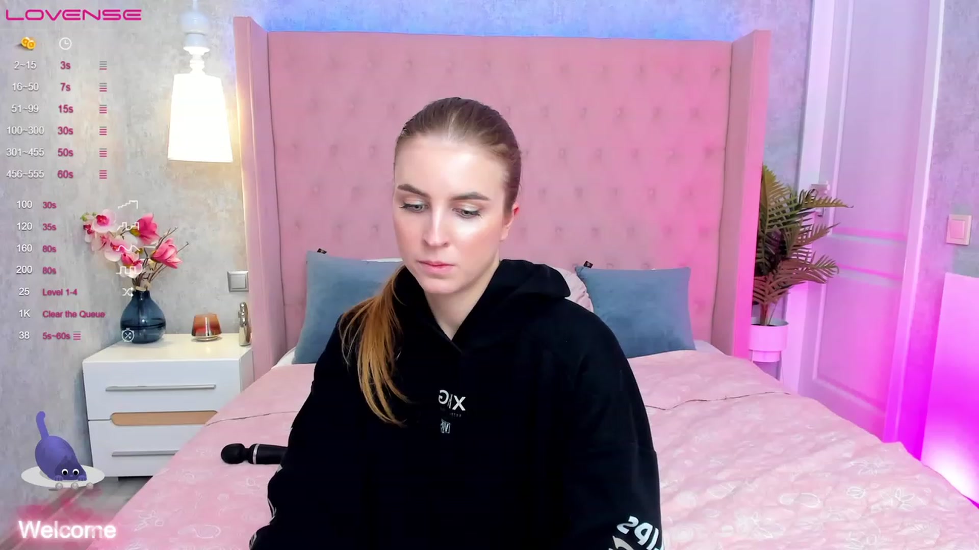 Gallery image thumbnail from StacyJey's myfreecams stream on, 03/17/2023, 10:46 image 9 of 20