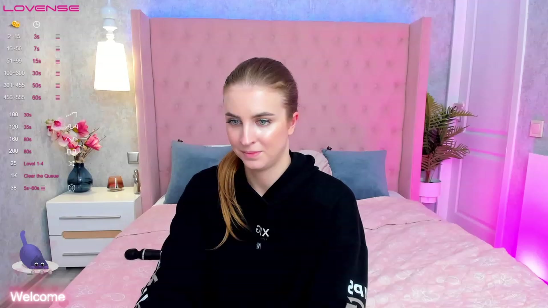 Gallery image thumbnail from StacyJey's myfreecams stream on, 03/17/2023, 10:46 image 1 of 20