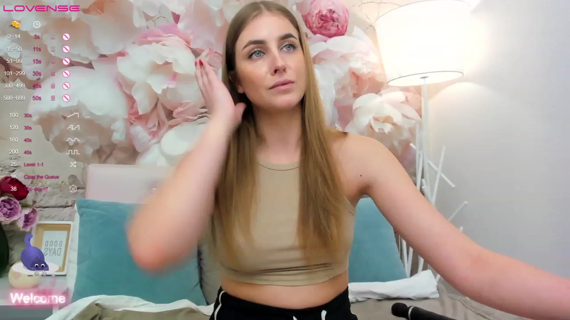 Gallery image thumbnail from StacyJey's myfreecams stream on, 03/25/2023, 10:29 image 1 of 20