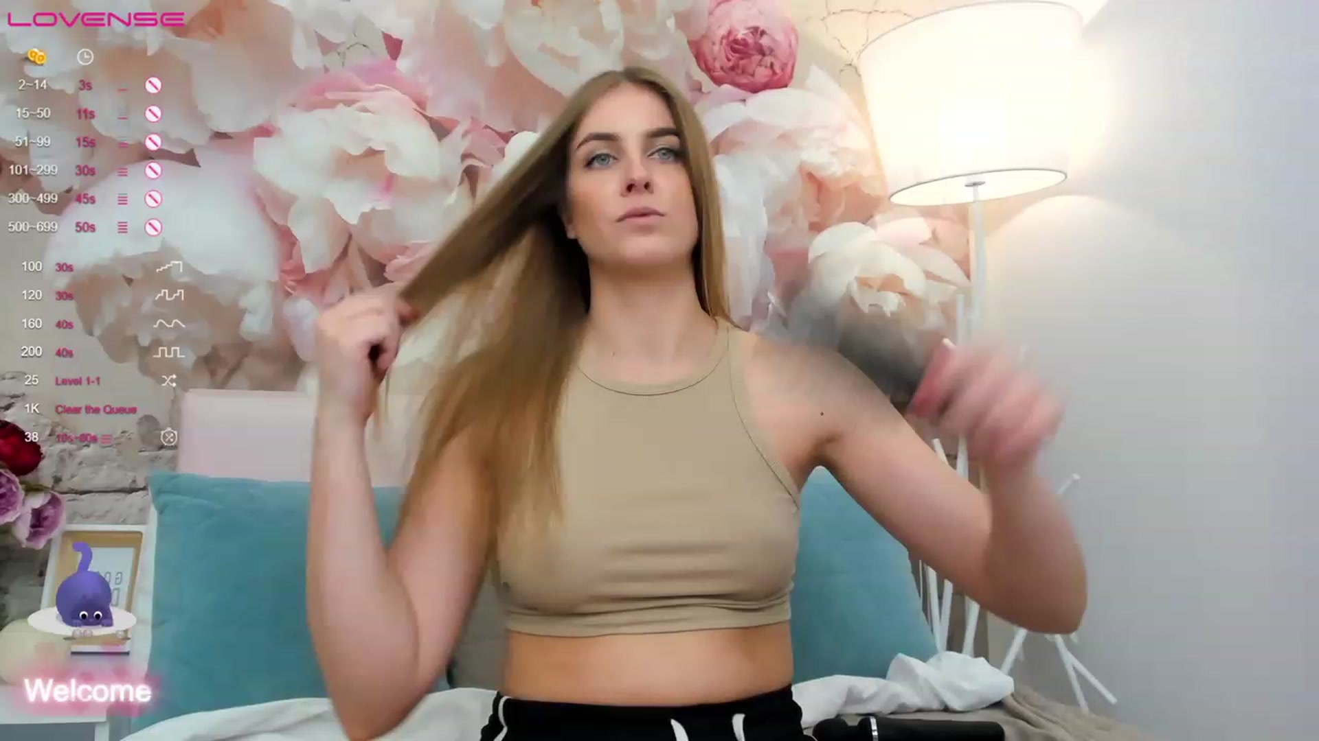Gallery image thumbnail from StacyJey's myfreecams stream on, 03/25/2023, 11:18 image 10 of 20