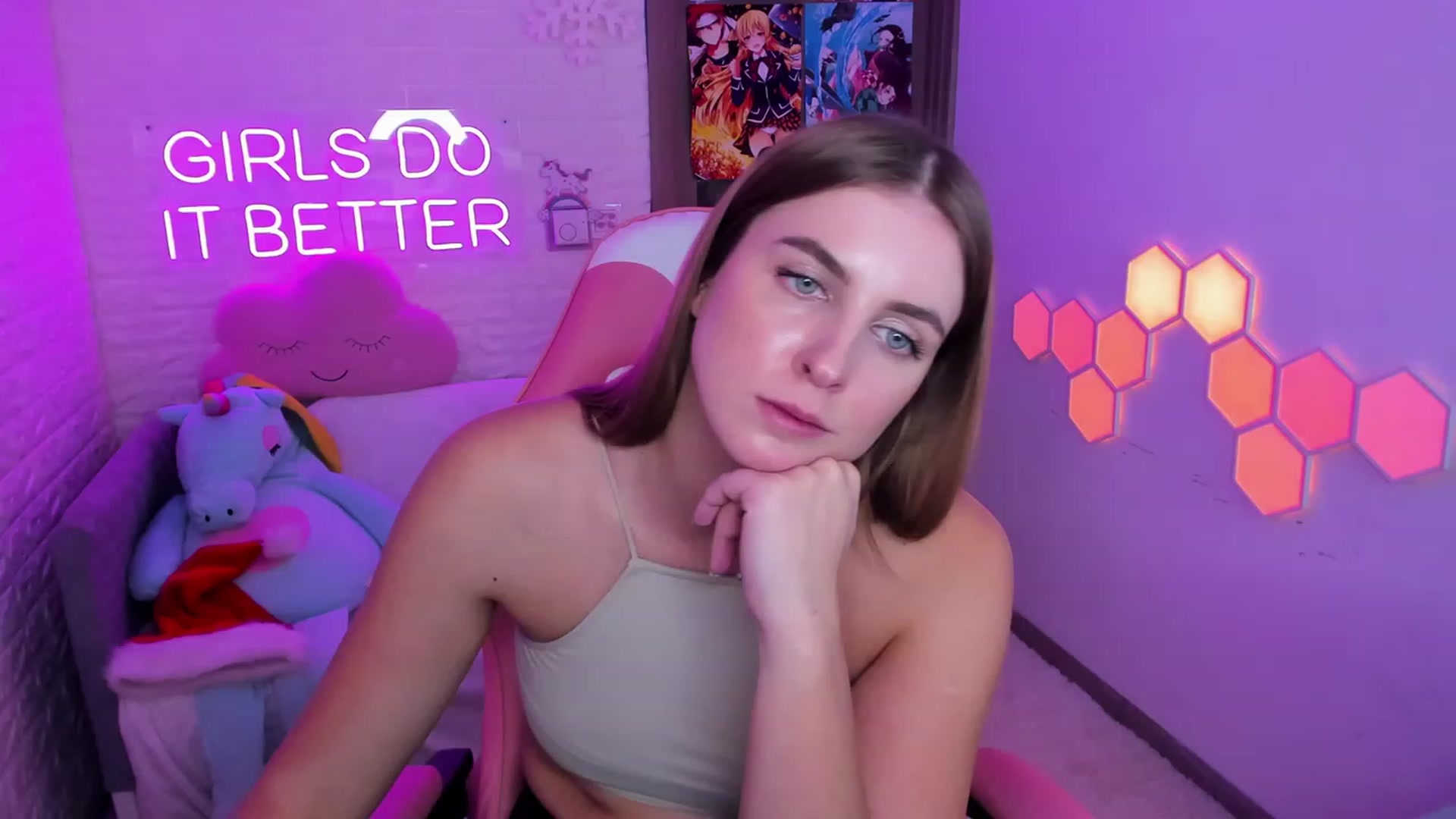 Gallery image thumbnail from StacyJey's myfreecams stream on, 01/03/2024, 17:42 image 16 of 20