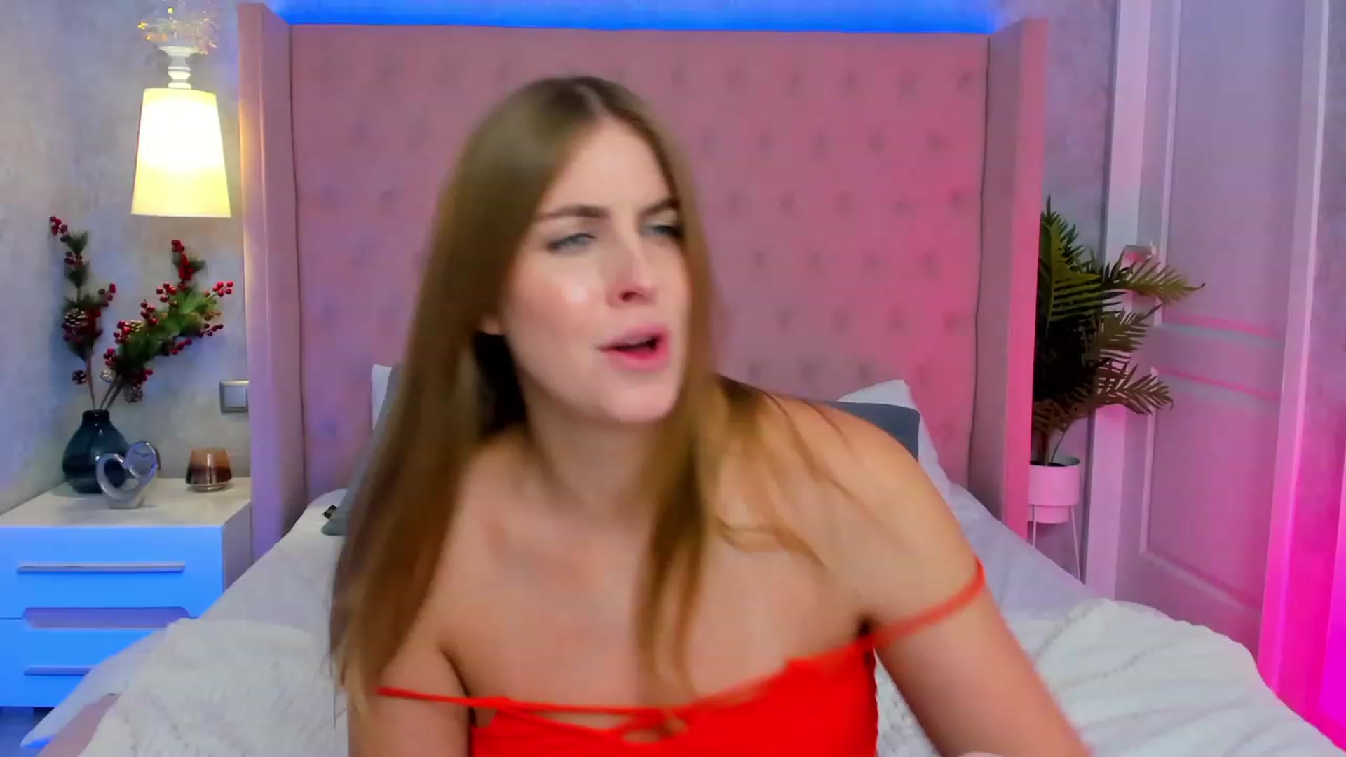 Gallery image thumbnail from StacyJey's myfreecams stream on, 01/06/2024, 13:00 image 3 of 20
