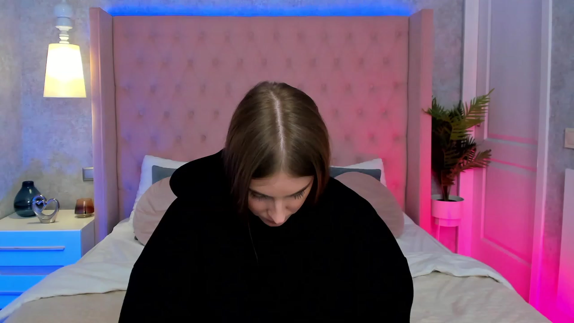 Gallery image thumbnail from StacyJey's myfreecams stream on, 01/24/2024, 12:58 image 18 of 20