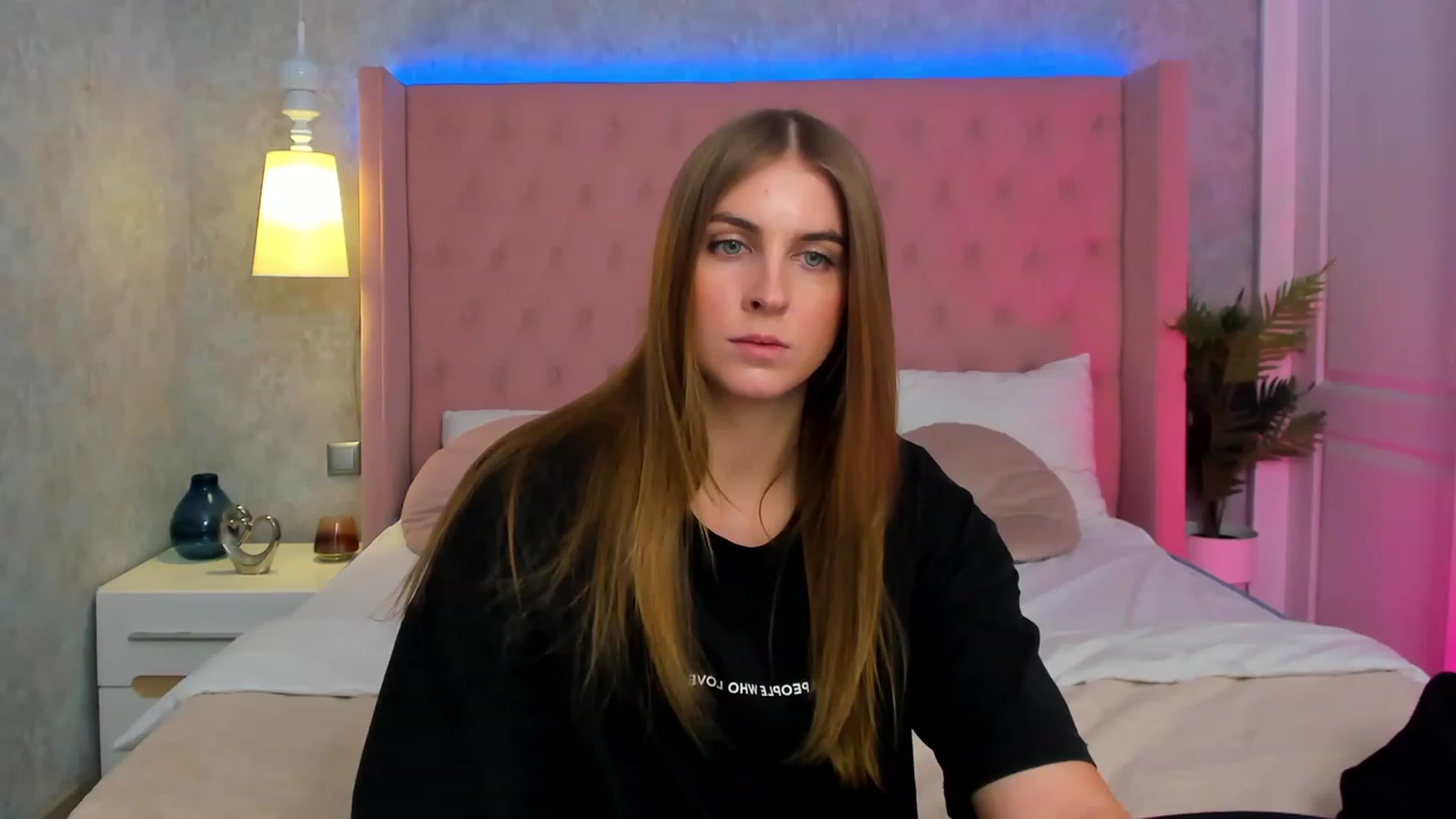 Gallery image thumbnail from StacyJey's myfreecams stream on, 01/26/2024, 12:59 image 17 of 20