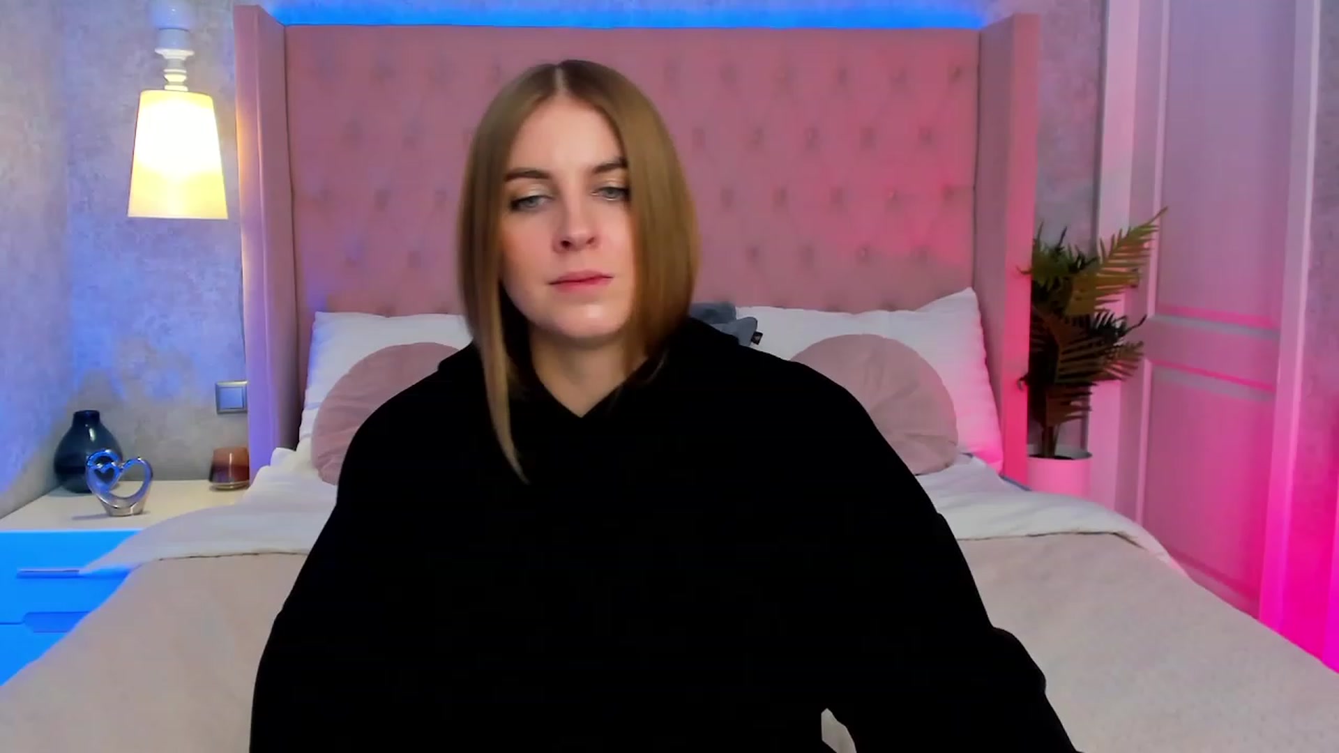 Gallery image thumbnail from StacyJey's myfreecams stream on, 01/31/2024, 12:59 image 19 of 20
