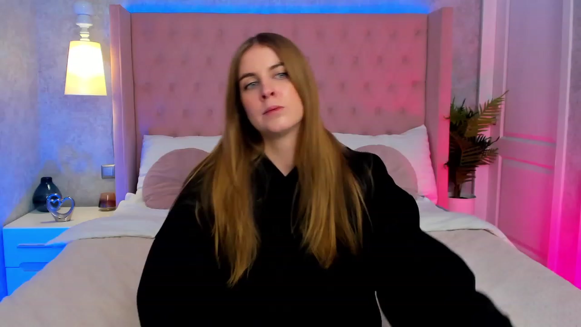 Gallery image thumbnail from StacyJey's myfreecams stream on, 01/31/2024, 12:59 image 17 of 20
