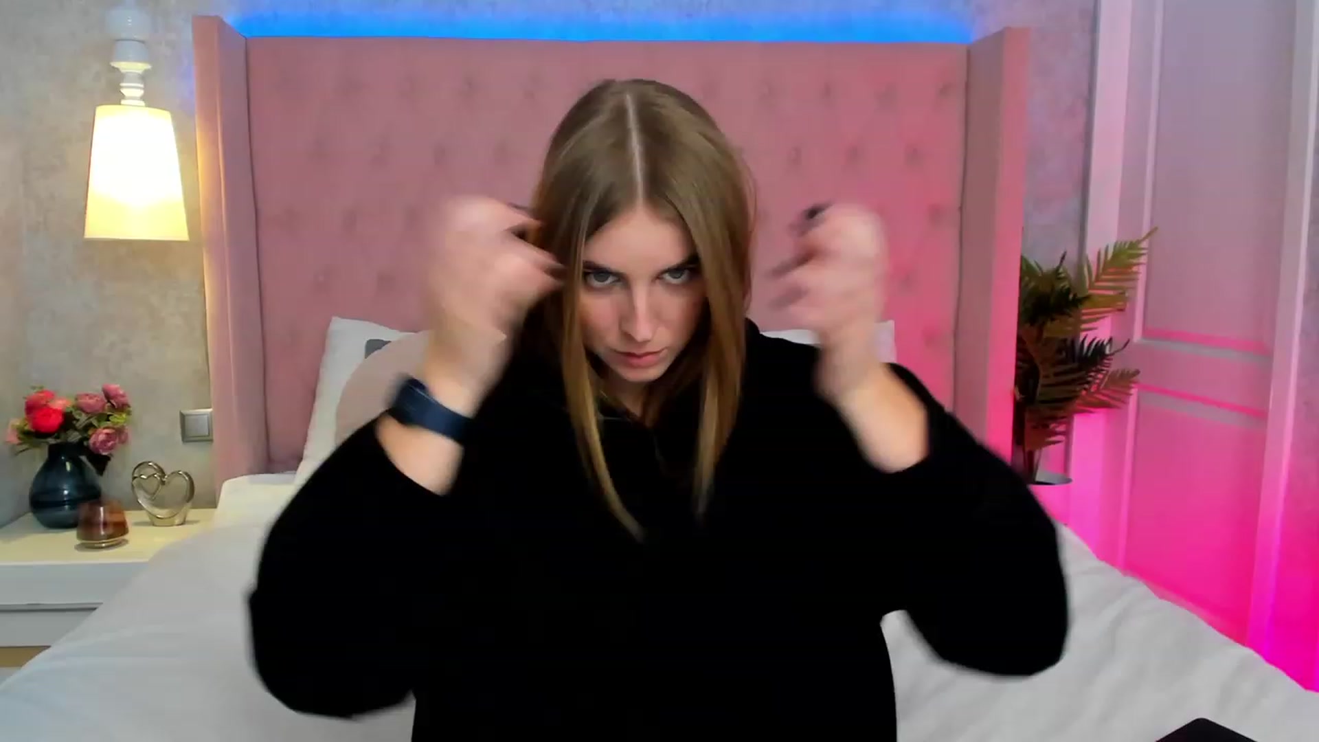 Gallery image thumbnail from StacyJey's myfreecams stream on, 02/03/2024, 12:59 image 16 of 20