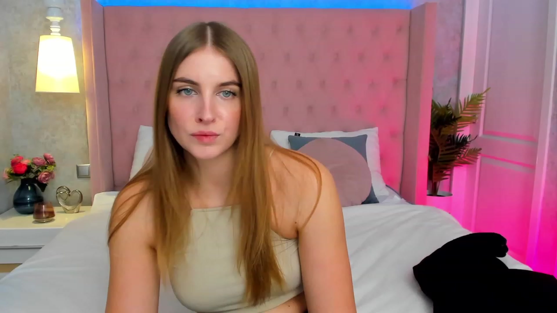 Gallery image thumbnail from StacyJey's myfreecams stream on, 02/03/2024, 12:59 image 5 of 20
