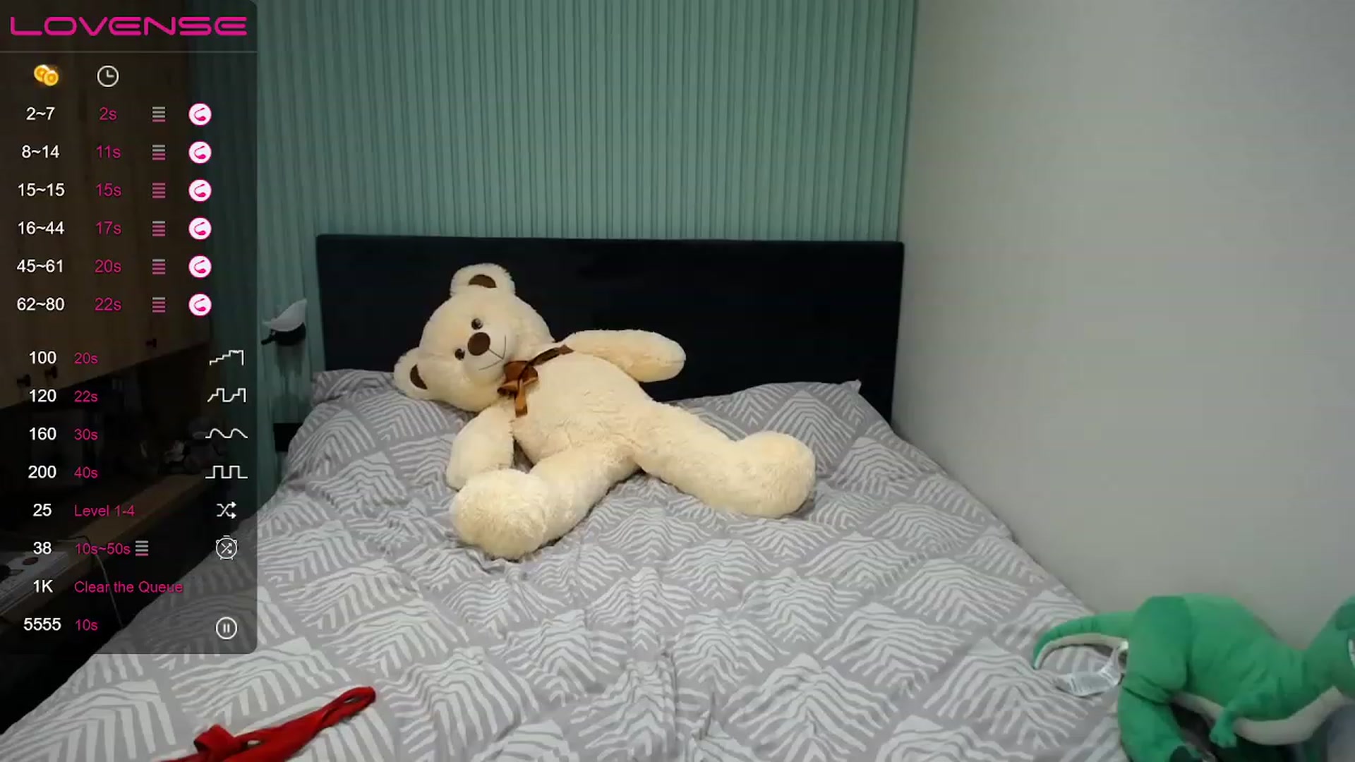 Gallery image thumbnail from StacySun's myfreecams stream on, 04/13/2023, 21:24 image 16 of 20
