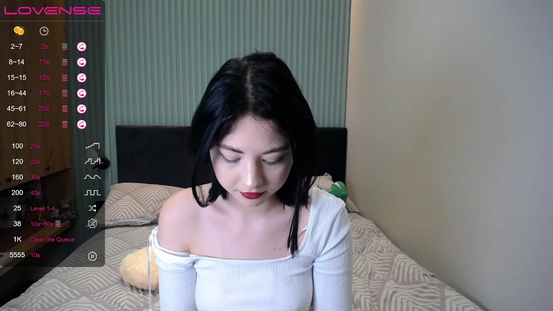 Gallery image thumbnail from StacySun's myfreecams stream on, 04/18/2023, 23:02 image 9 of 20