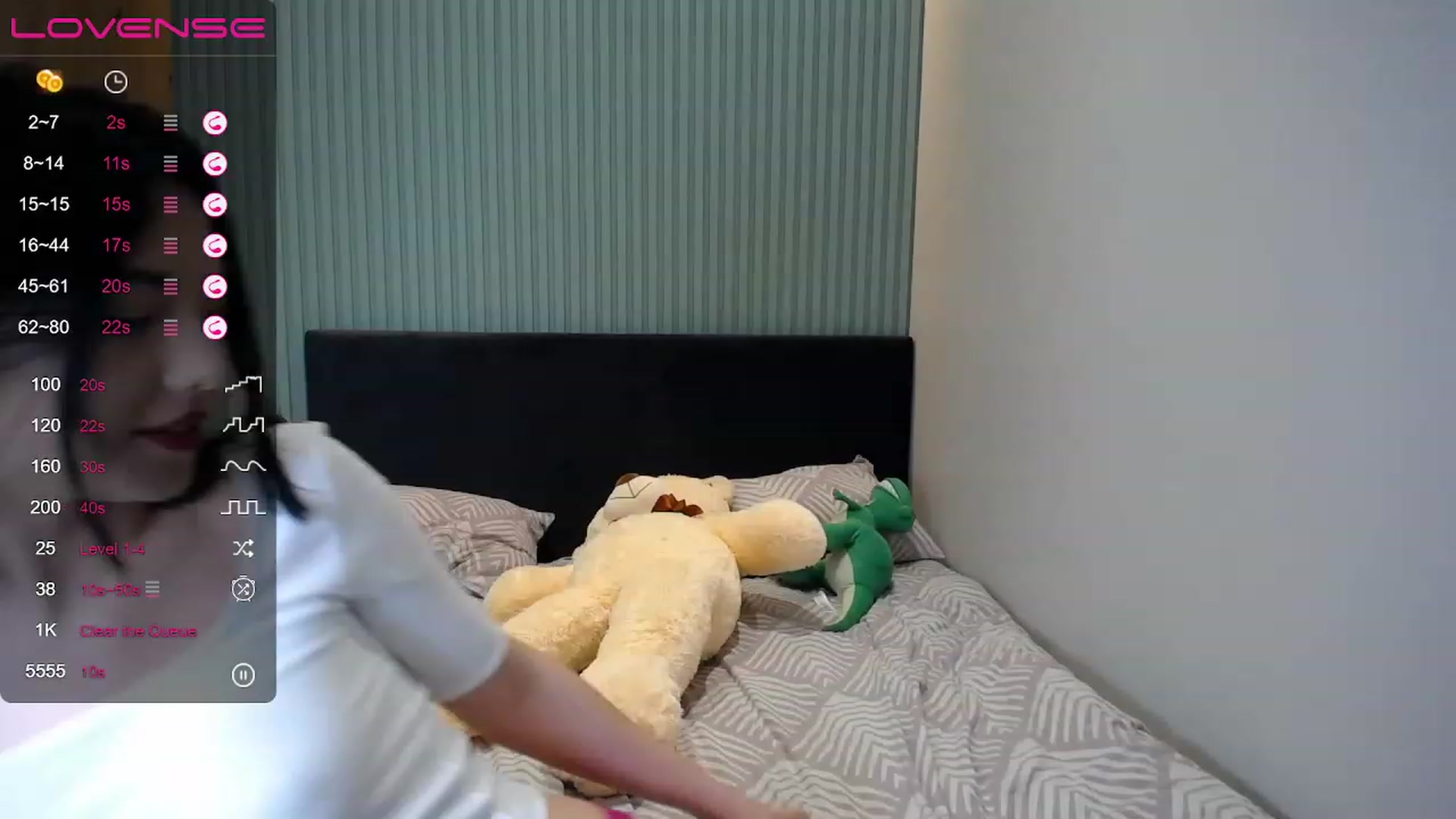 Gallery image thumbnail from StacySun's myfreecams stream on, 04/18/2023, 23:02 image 10 of 20