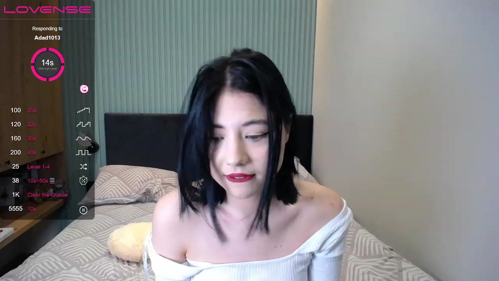 Gallery image thumbnail from StacySun's myfreecams stream on, 04/18/2023, 23:02 image 17 of 20