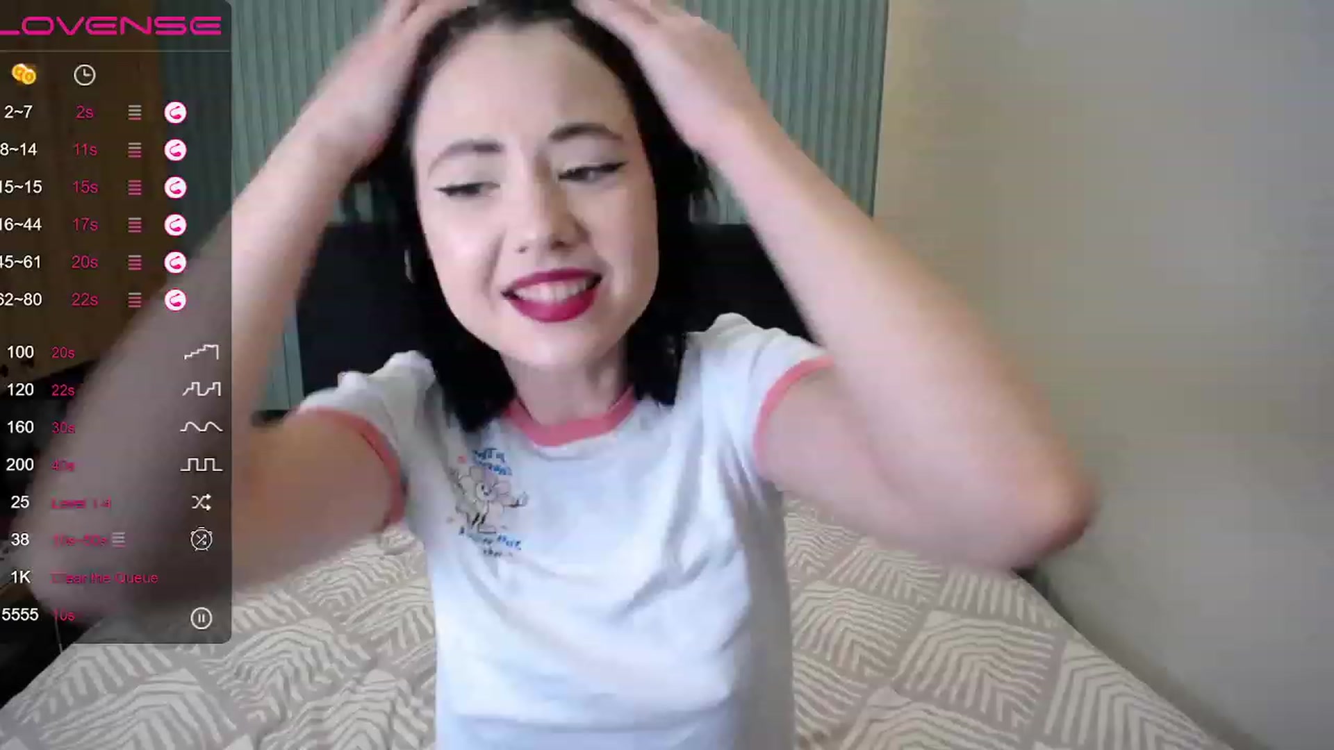 Gallery image thumbnail from StacySun's myfreecams stream on, 04/20/2023, 24:01 image 2 of 20