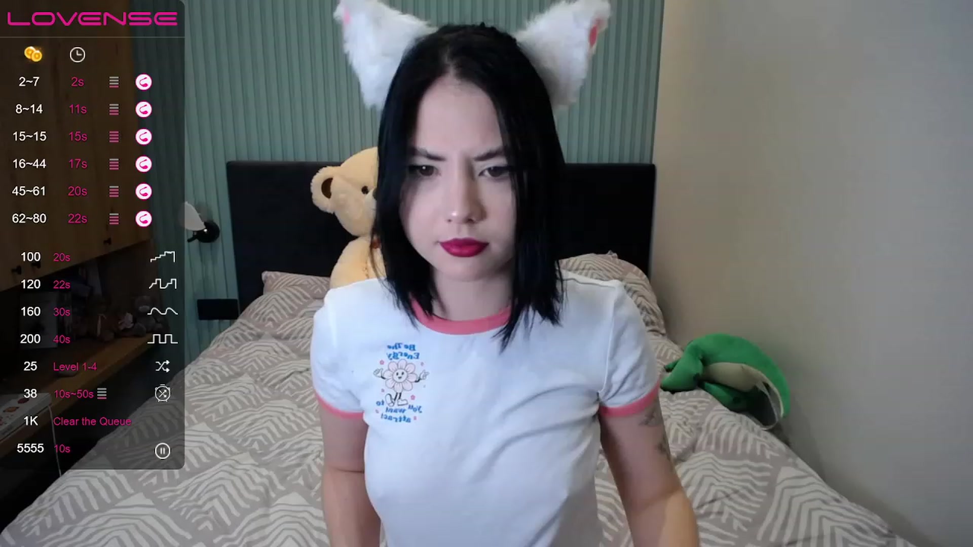 Gallery image thumbnail from StacySun's myfreecams stream on, 04/20/2023, 24:01 image 9 of 20