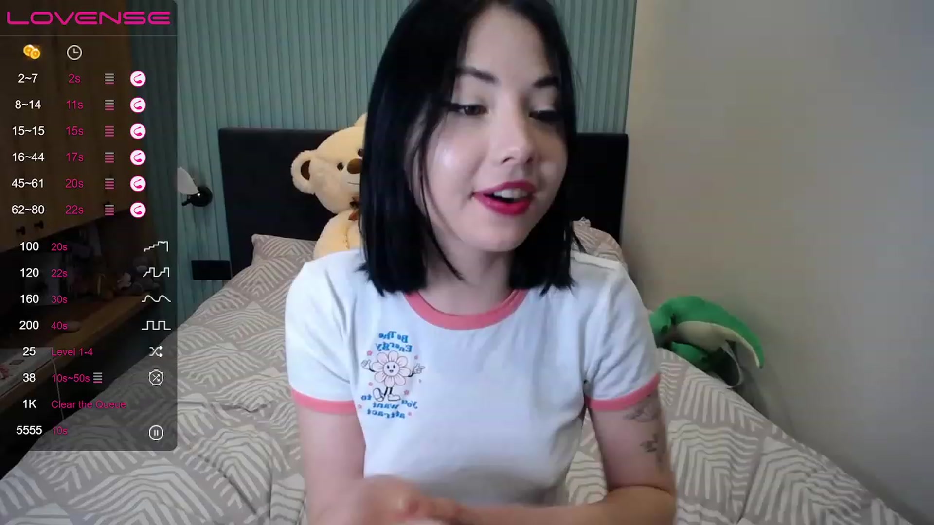 Gallery image thumbnail from StacySun's myfreecams stream on, 04/20/2023, 02:28 image 10 of 20
