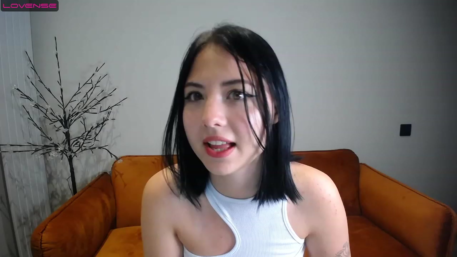 Gallery image thumbnail from StacySun's myfreecams stream on, 05/31/2023, 21:11 image 7 of 20