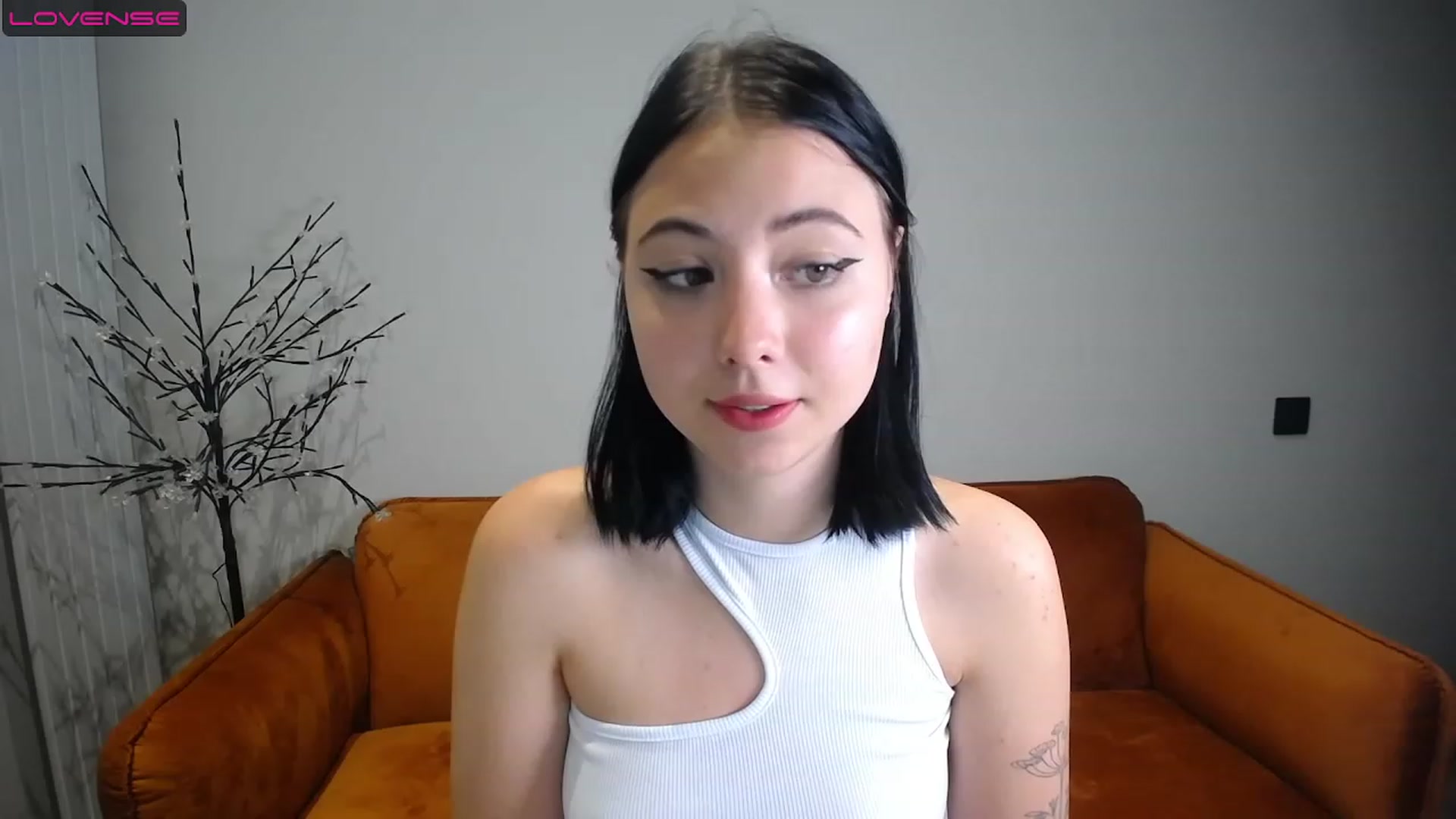 Gallery image thumbnail from StacySun's myfreecams stream on, 05/31/2023, 21:11 image 20 of 20