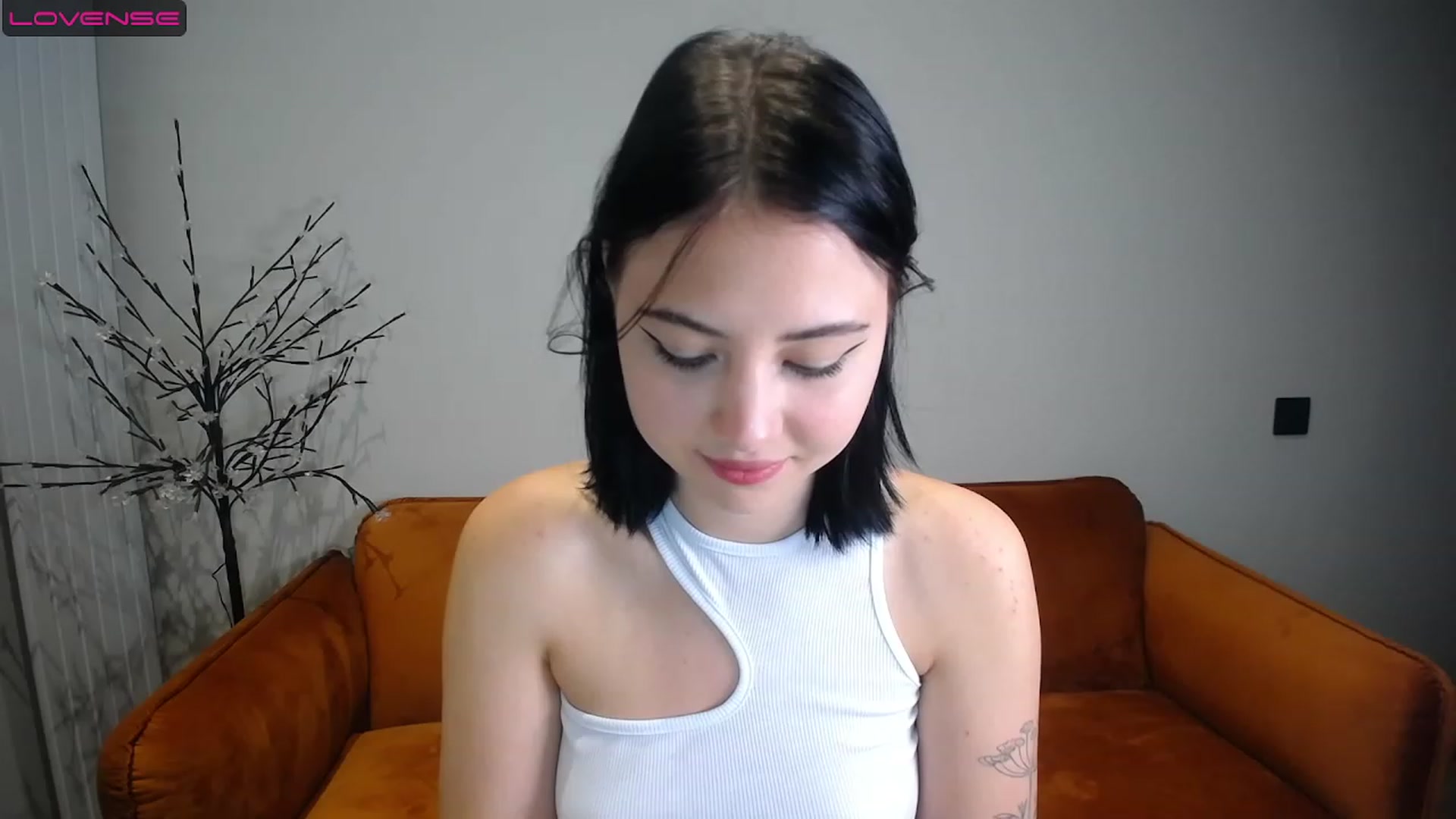Gallery image thumbnail from StacySun's myfreecams stream on, 05/31/2023, 21:11 image 14 of 20