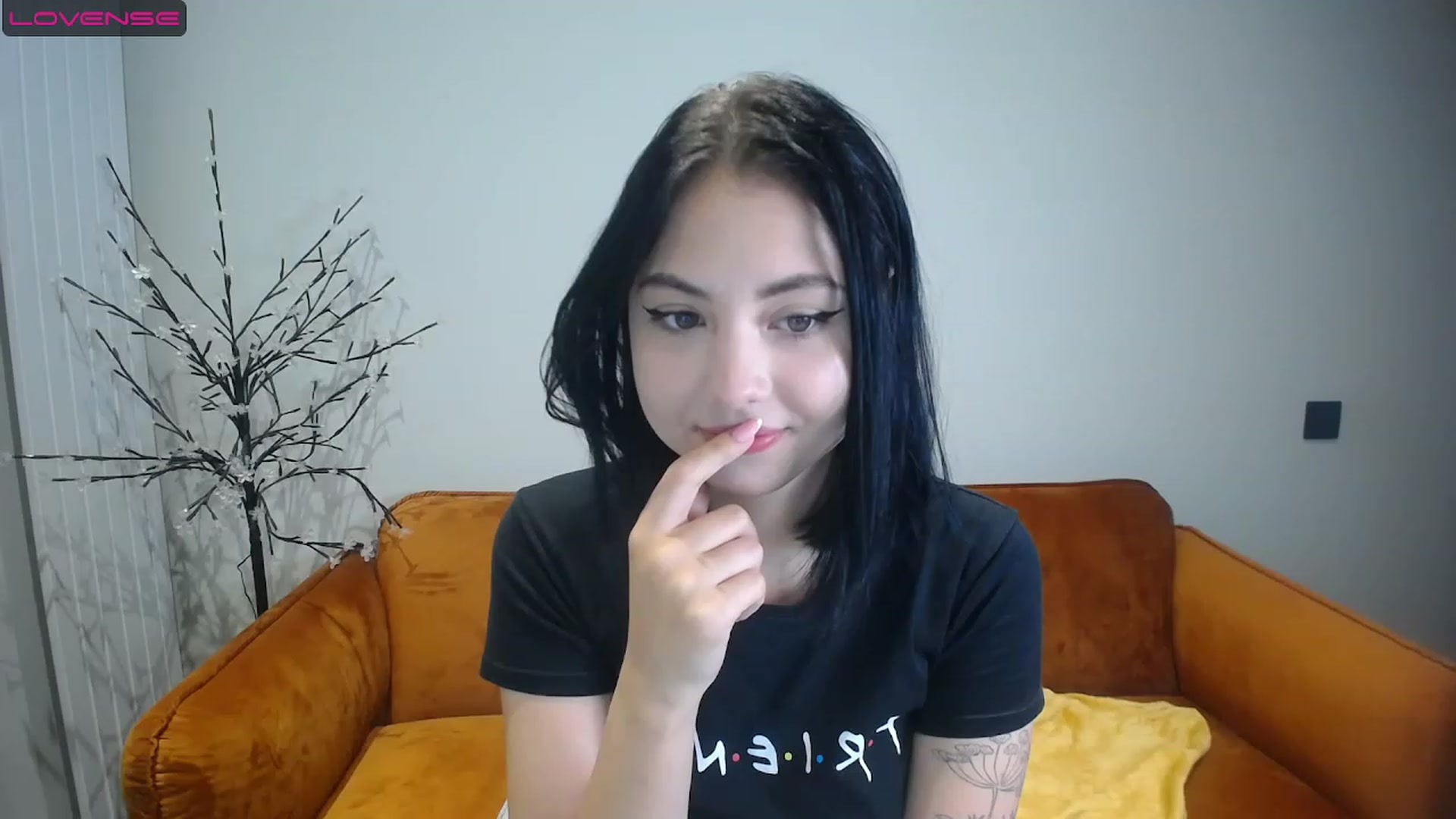 Gallery image thumbnail from StacySun's myfreecams stream on, 06/07/2023, 23:02 image 4 of 20