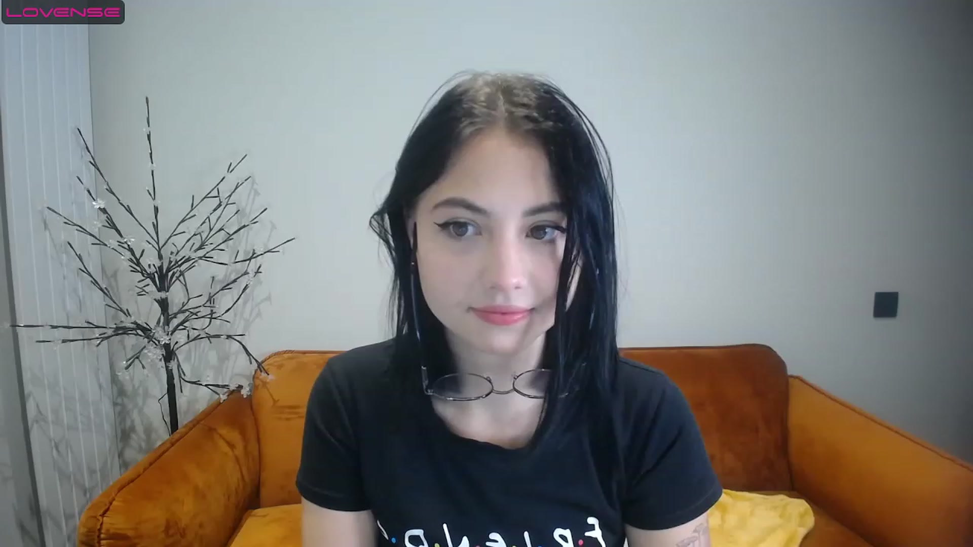 Gallery image thumbnail from StacySun's myfreecams stream on, 06/07/2023, 23:02 image 12 of 20