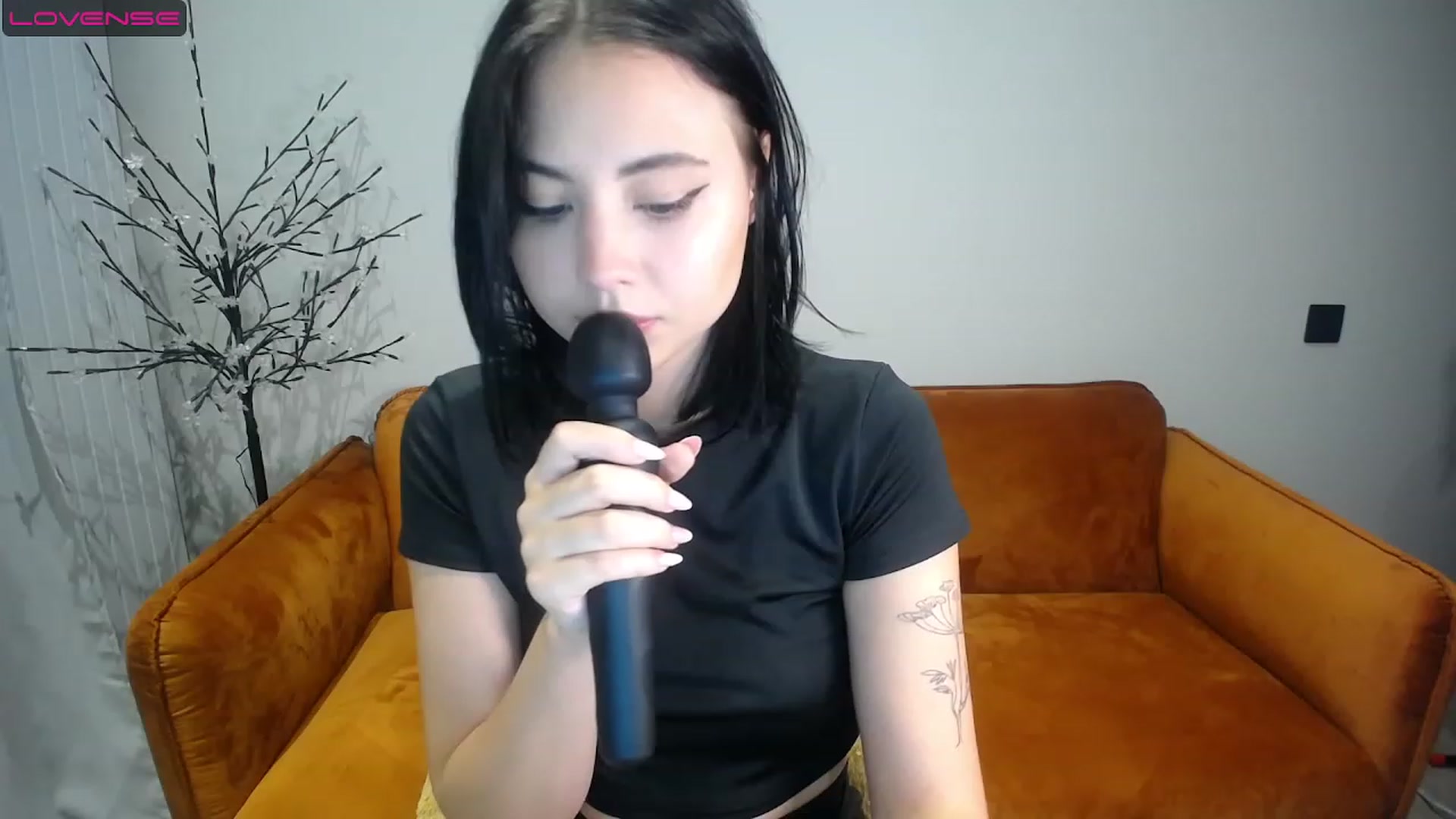 Gallery image thumbnail from StacySun's myfreecams stream on, 06/12/2023, 23:29 image 9 of 20