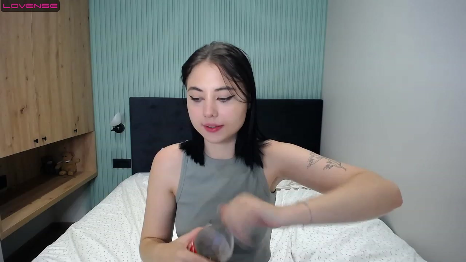 Gallery image thumbnail from StacySun's myfreecams stream on, 07/03/2023, 23:36 image 3 of 20