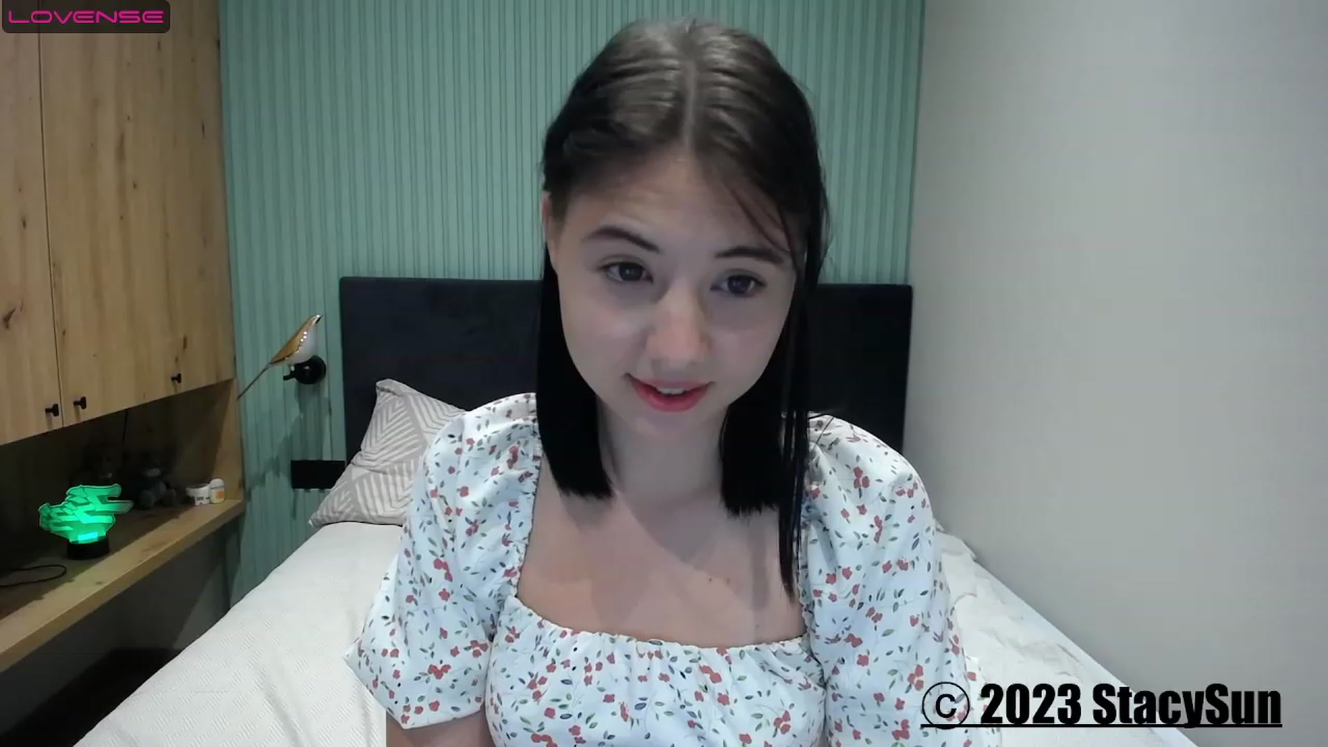Gallery image thumbnail from StacySun's myfreecams stream on, 07/20/2023, 22:02 image 3 of 20