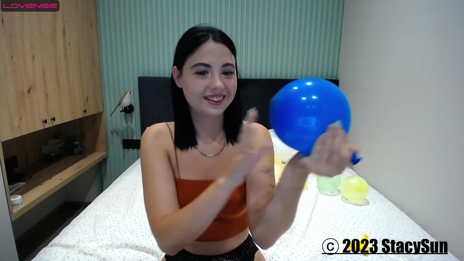 Gallery image thumbnail from StacySun's myfreecams stream on, 08/10/2023, 22:41 image 8 of 20