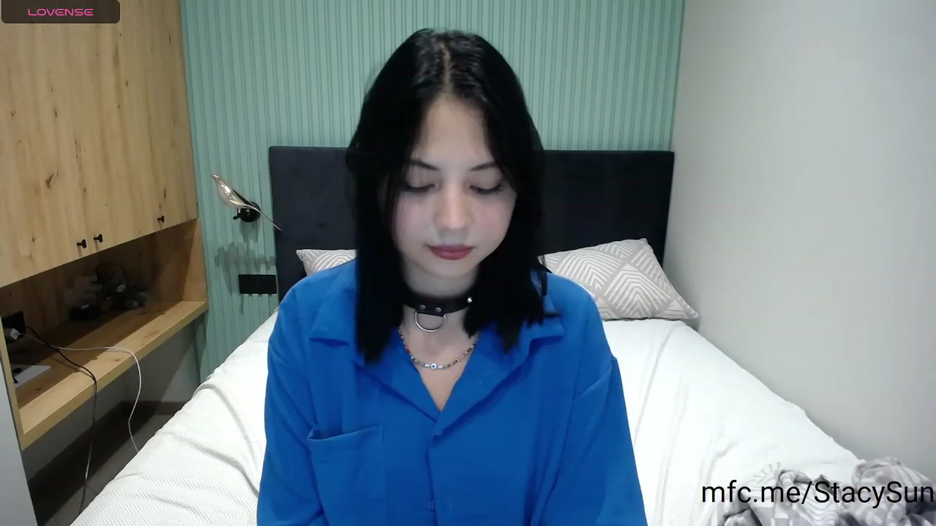 Gallery image thumbnail from StacySun's myfreecams stream on, 08/17/2023, 22:57 image 9 of 20